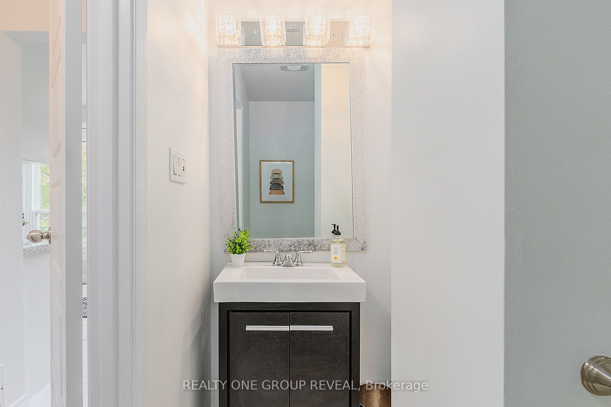 222 Pearson Street 15 Property Photo 14