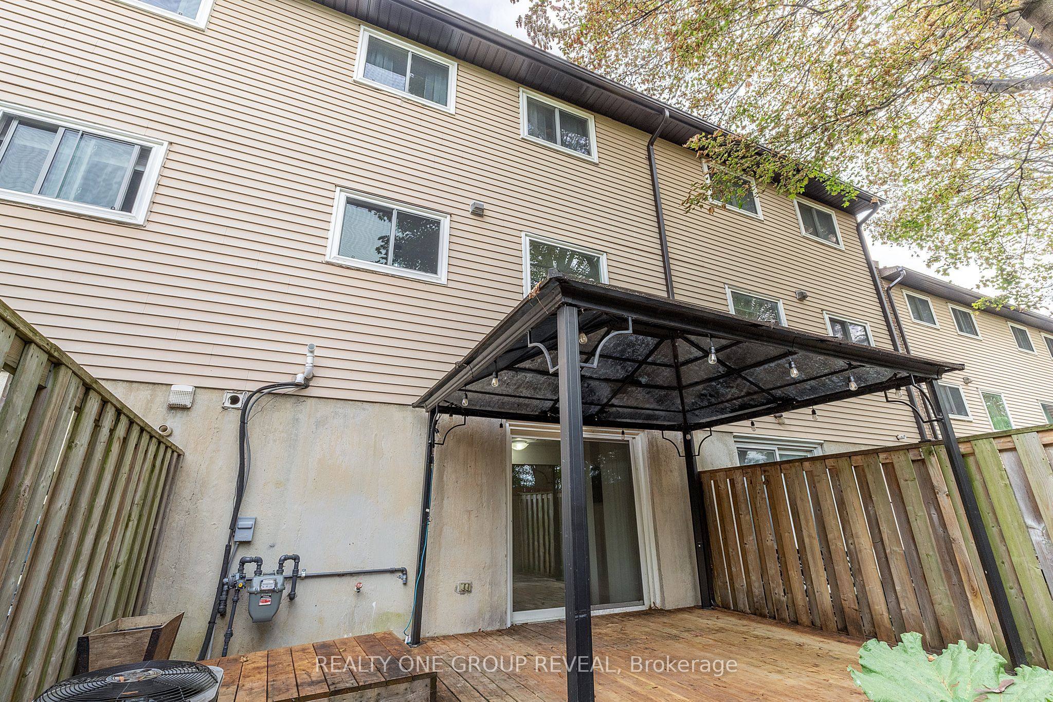 222 Pearson Street 15 Property Photo 29