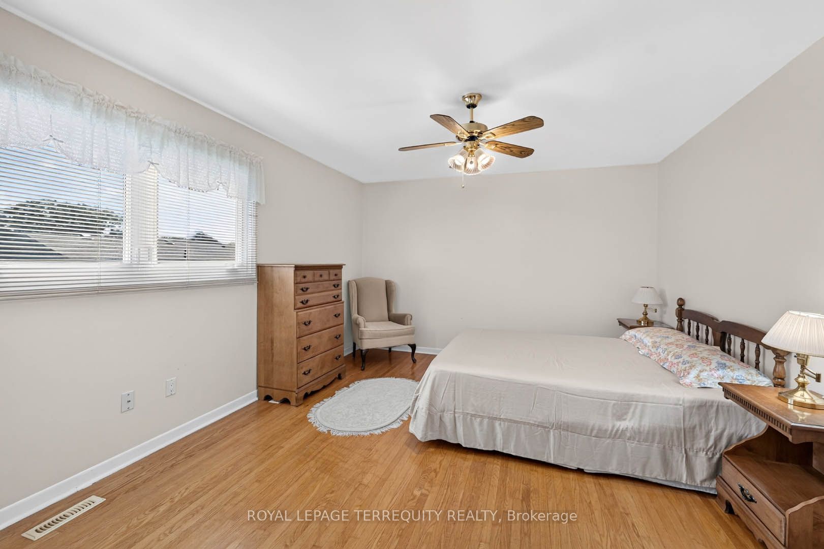 851 Huntingwood Drive Property Photo 21