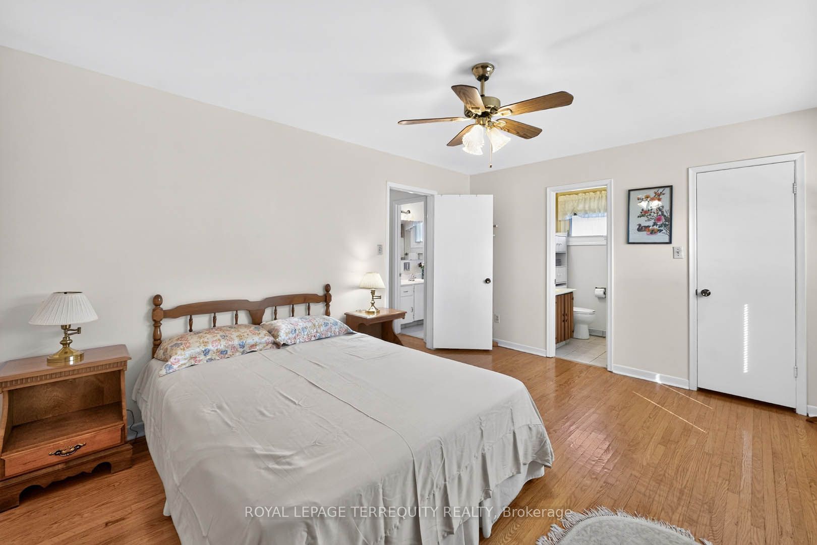 851 Huntingwood Drive Property Photo 22