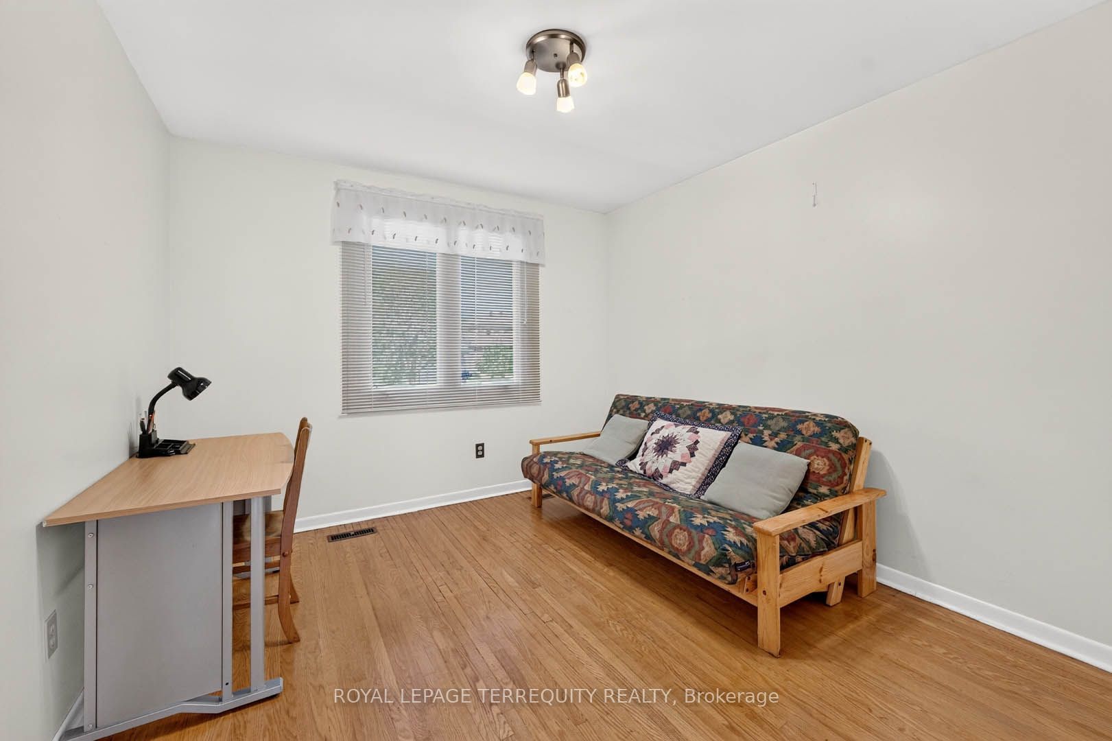851 Huntingwood Drive Property Photo 24