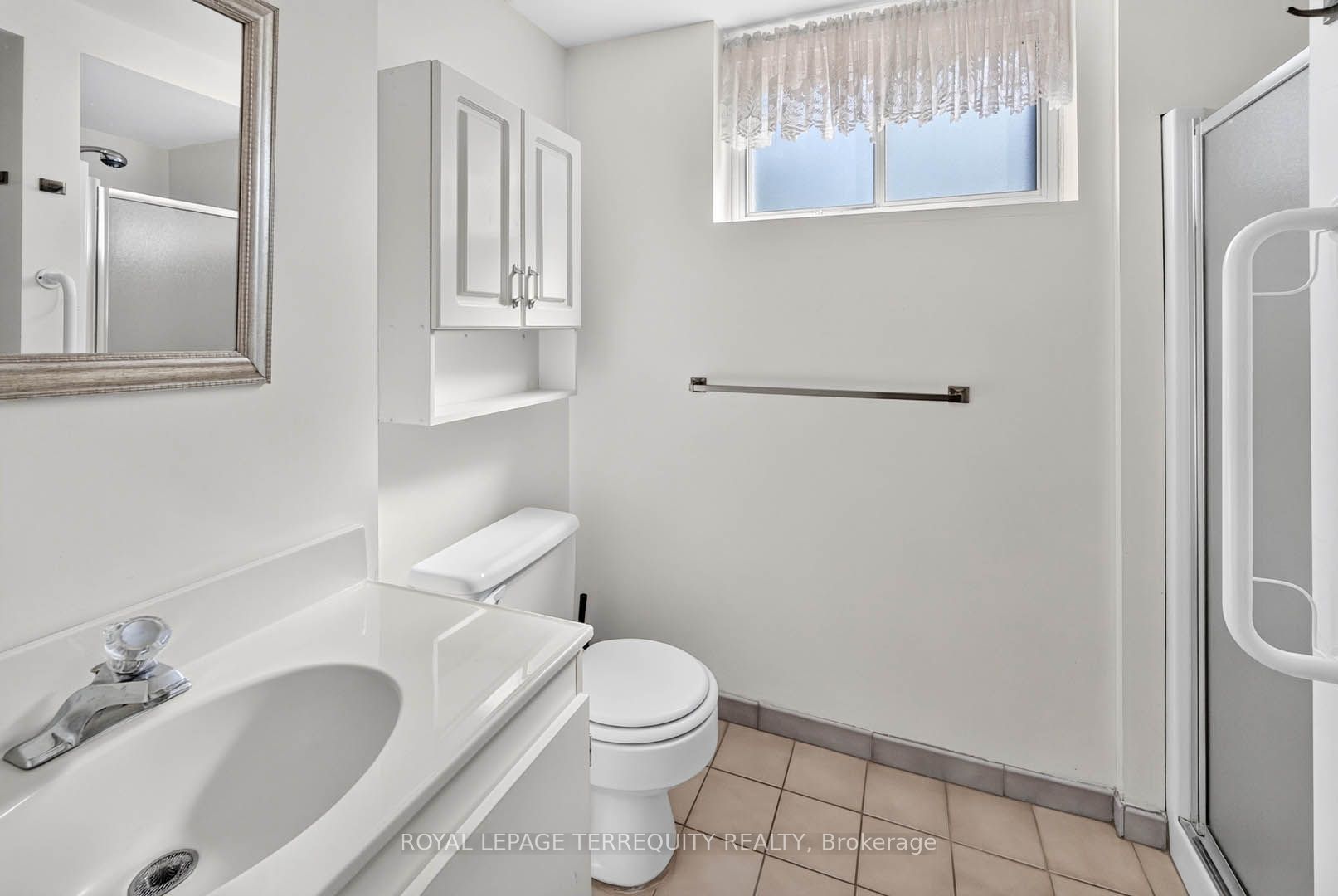 851 Huntingwood Drive Property Photo 33