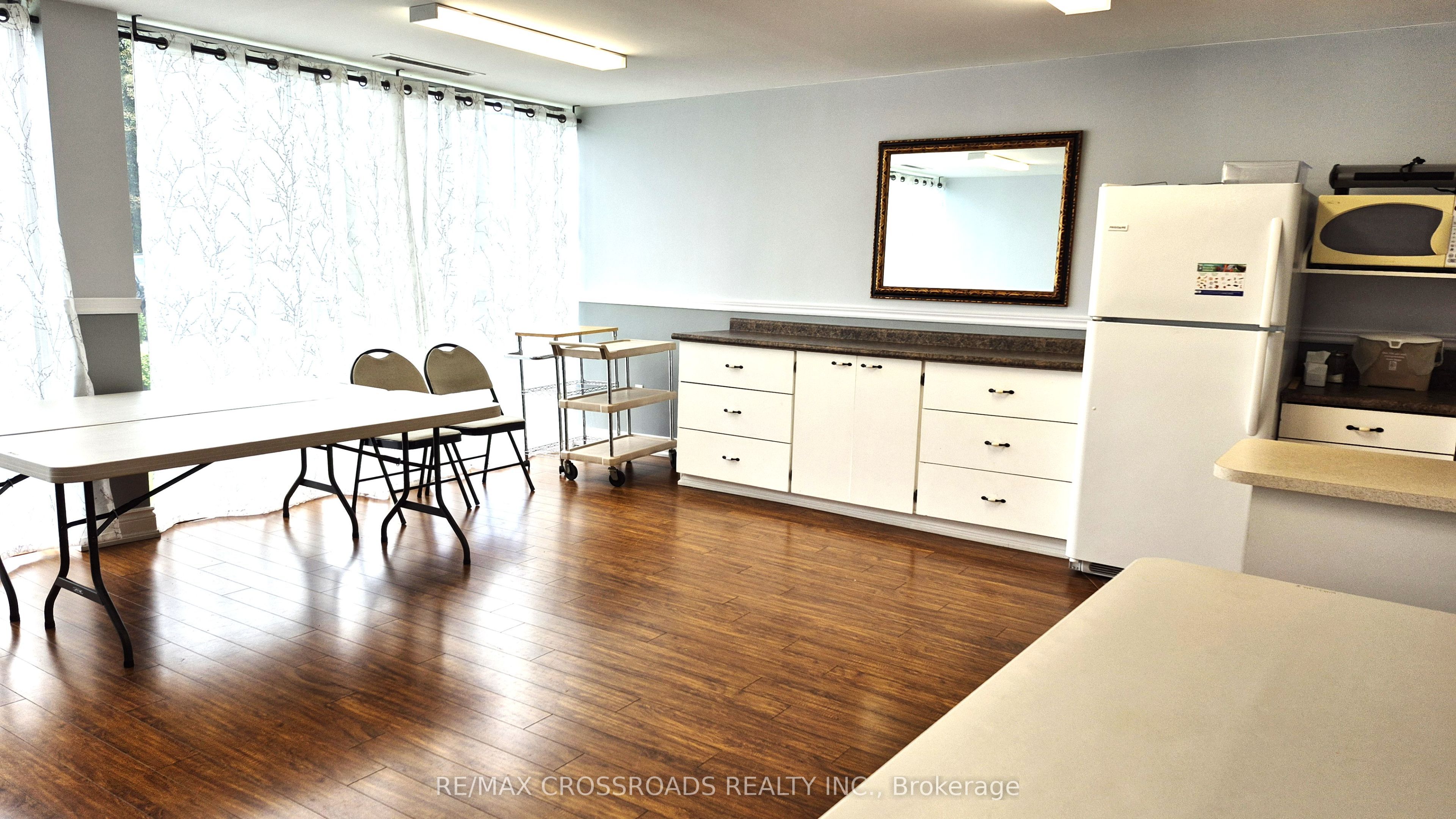 92 Church Street S 406 Property Photo 7