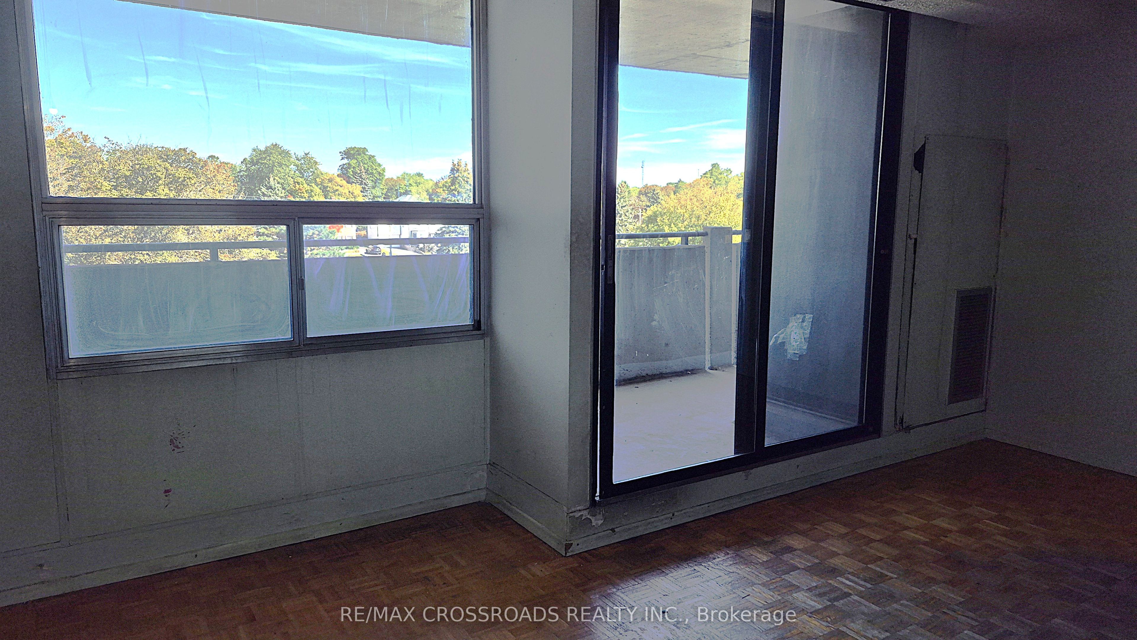 92 Church Street S 406 Property Photo 12