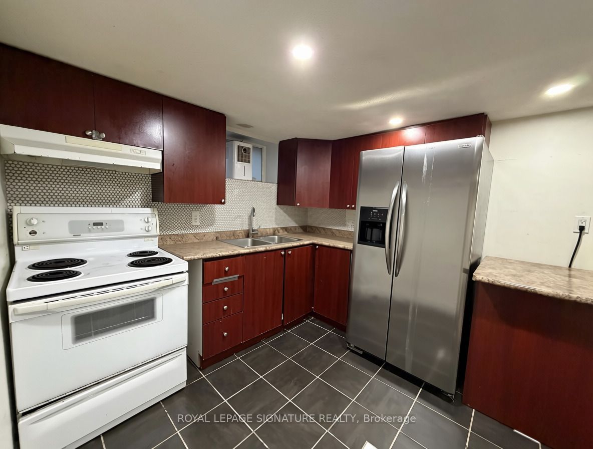 118 Harding Boulevard Bsmt Property Photo 6