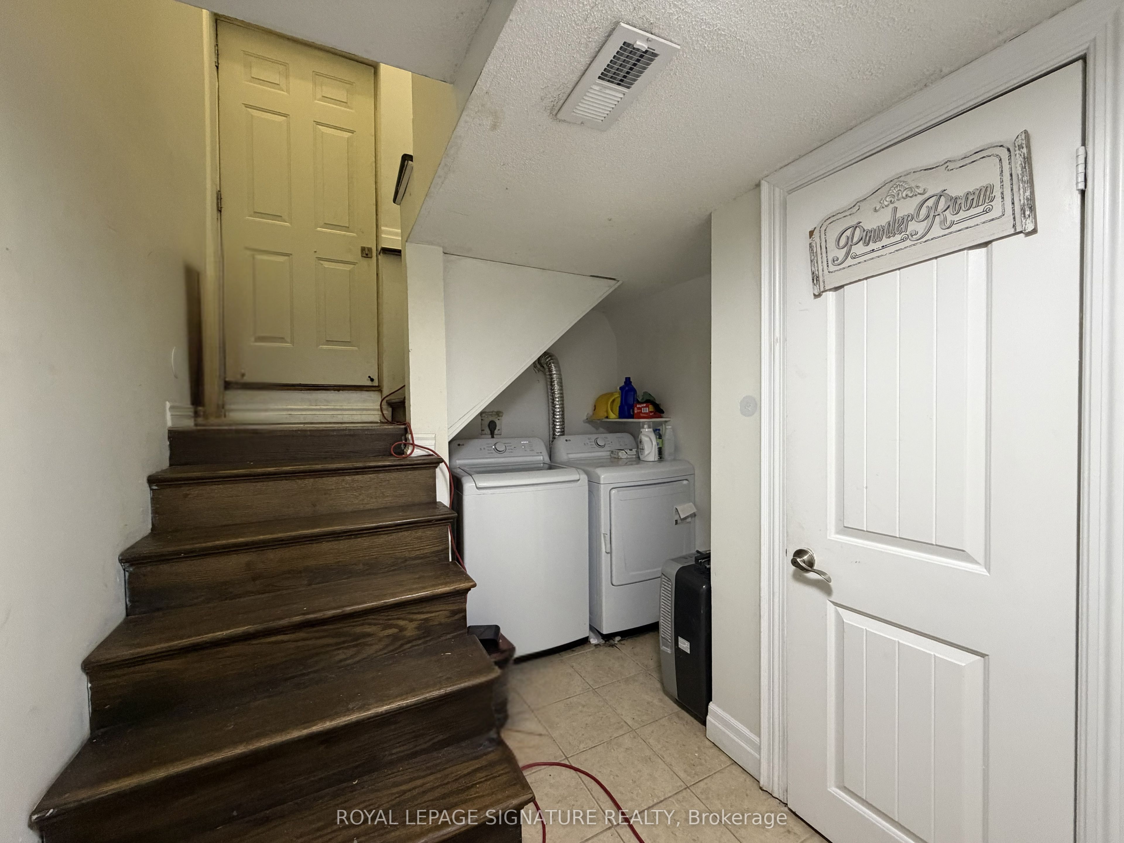 118 Harding Boulevard Bsmt Property Photo 13