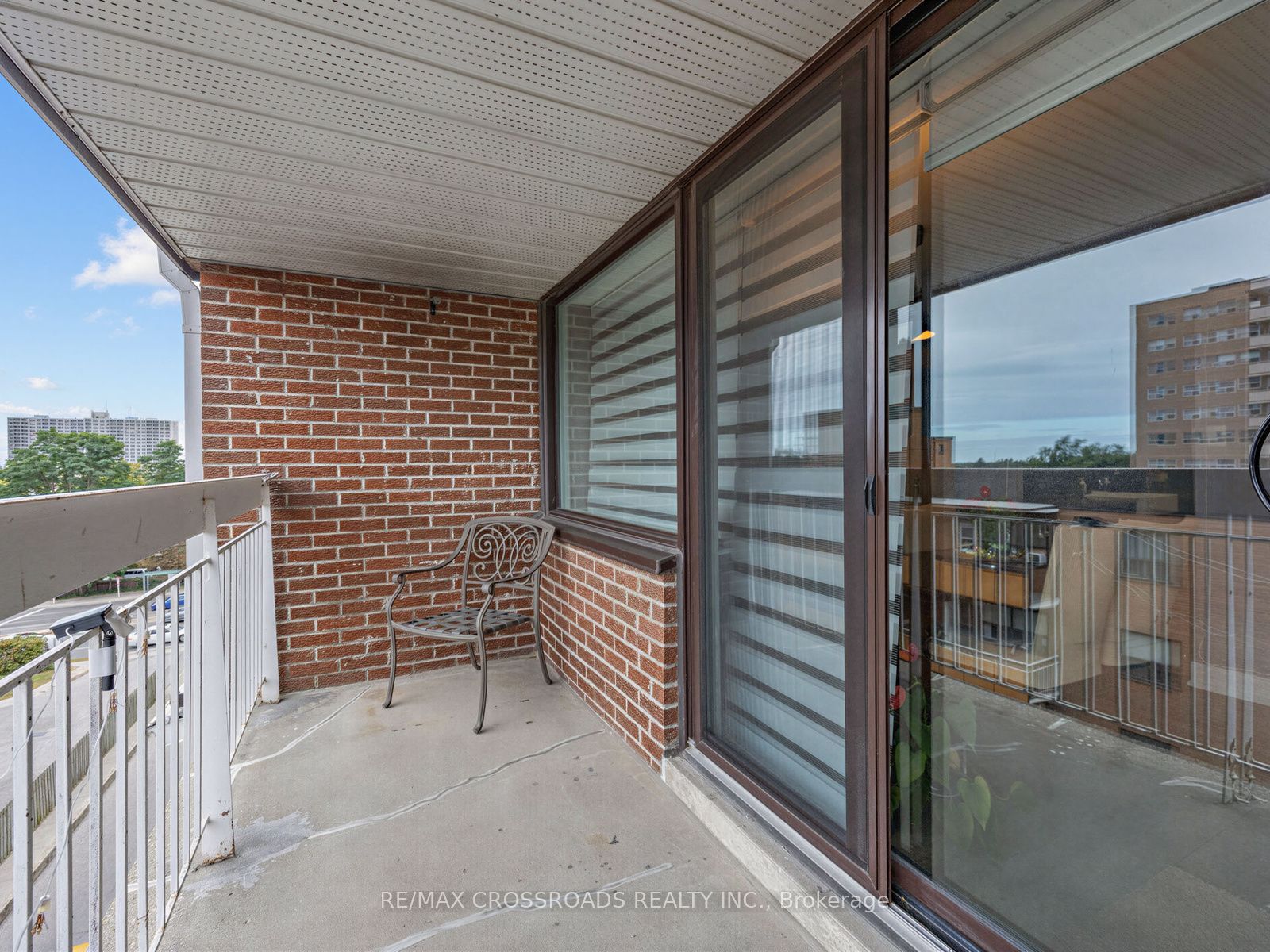4060 Lawrence Avenue E 504 Property Photo 26