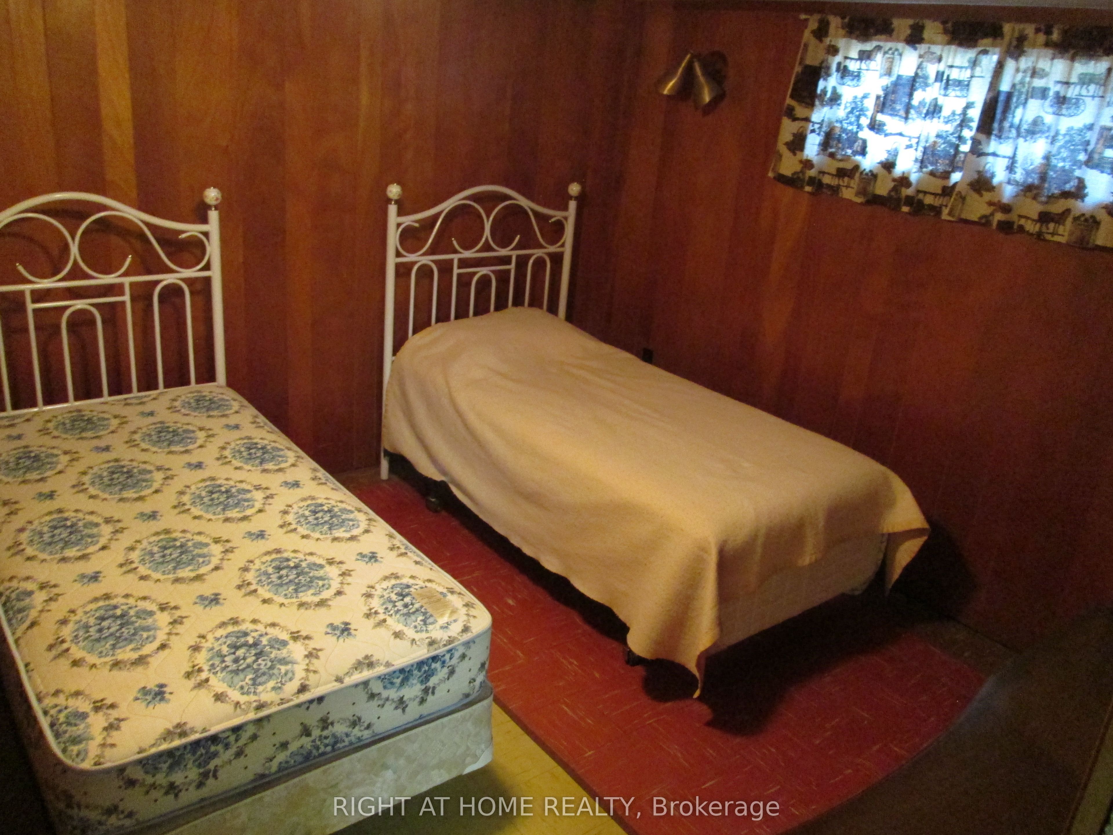 910 Scarborough Golf Club Road Property Photo 22