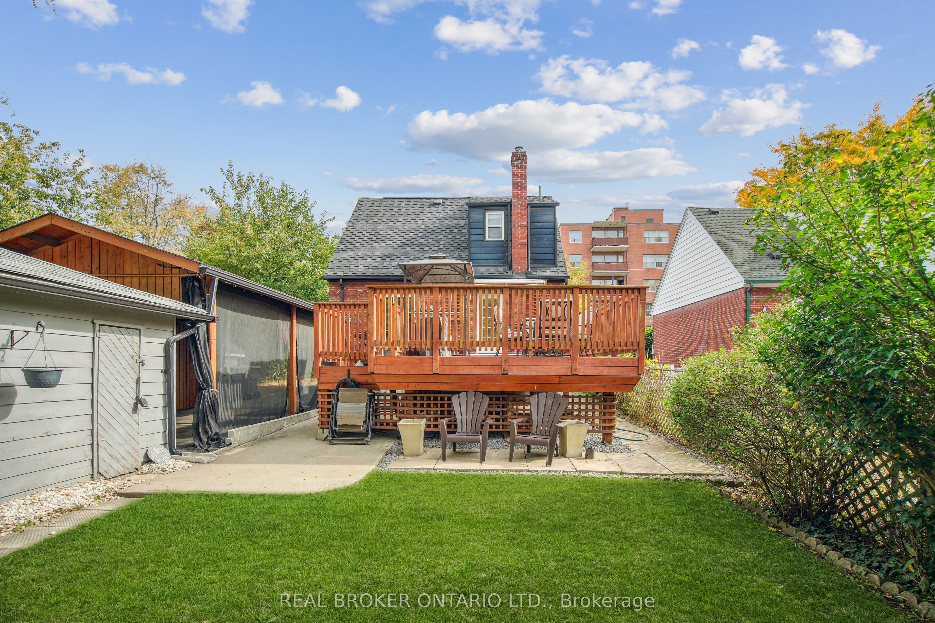 24 Glenburn Avenue Lower Property Photo 7