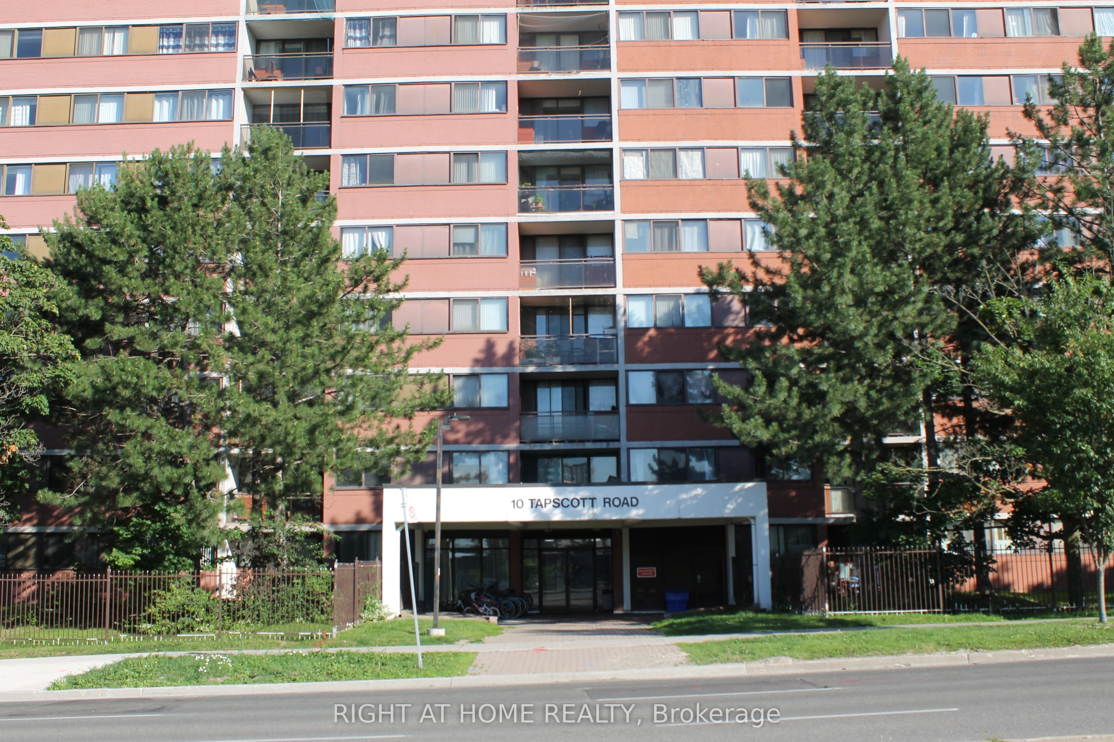 10 Tapscott Road 405 Property Photo 1