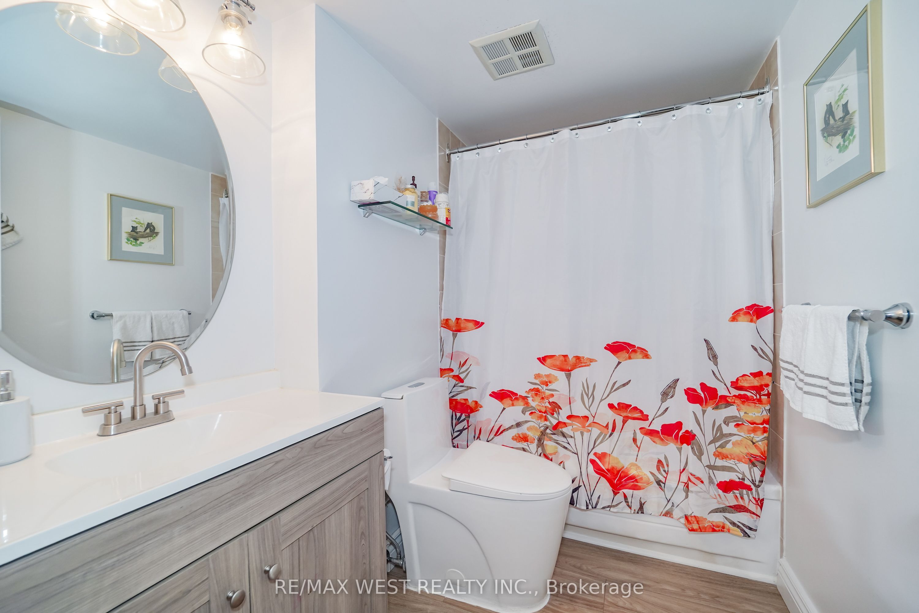 700 Wilson Road N 305 Property Photo 12