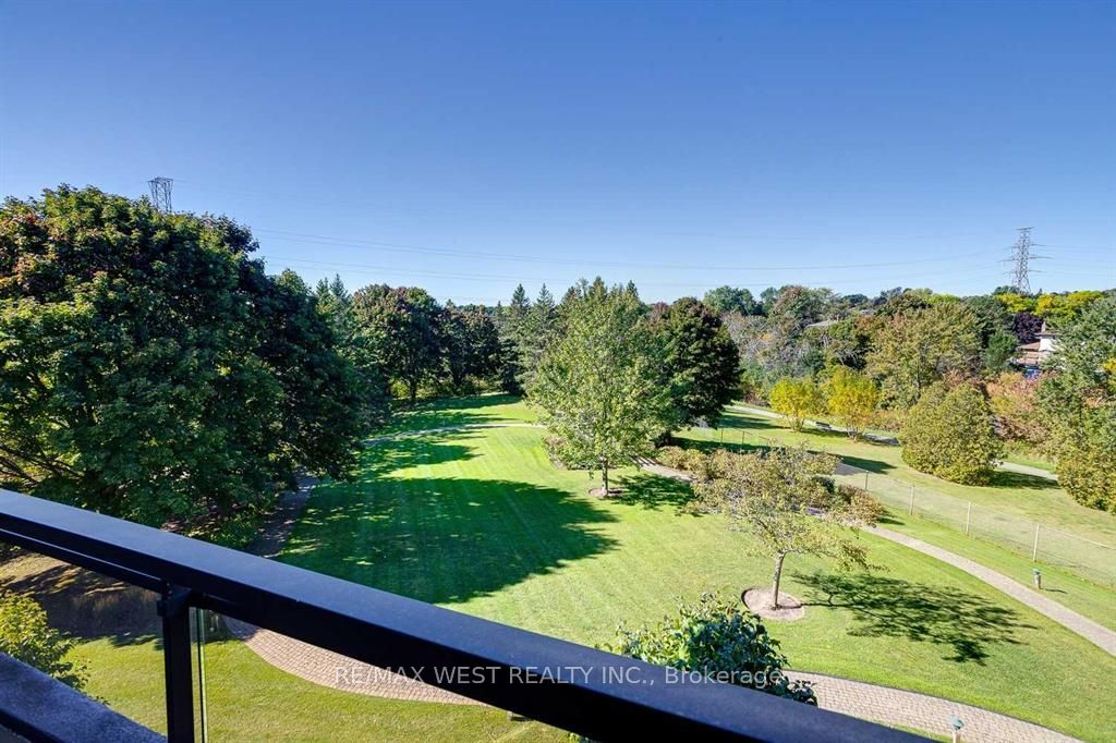 700 Wilson Road N 305 Property Photo 14