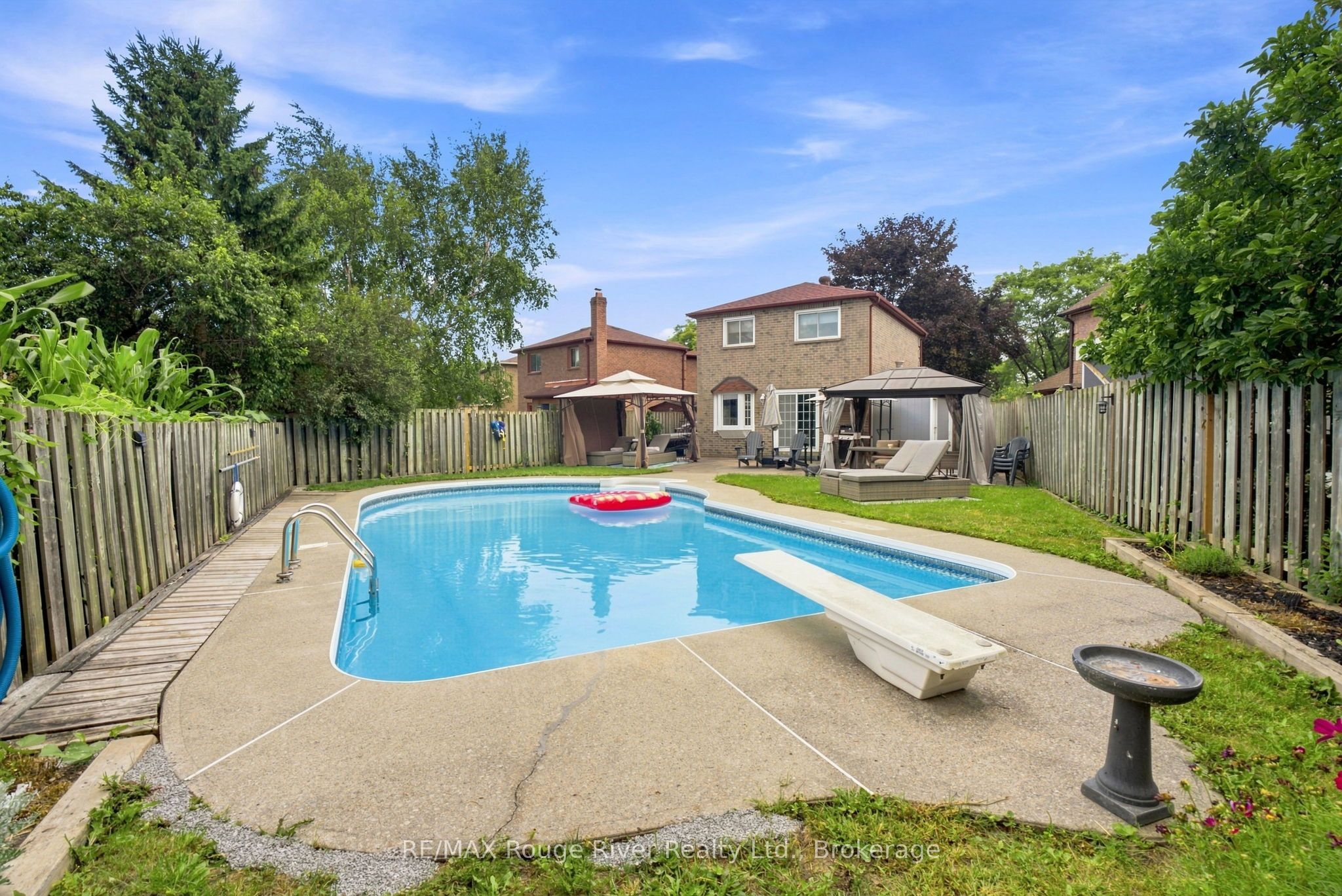 49 Fisher Crescent Property Photo 35
