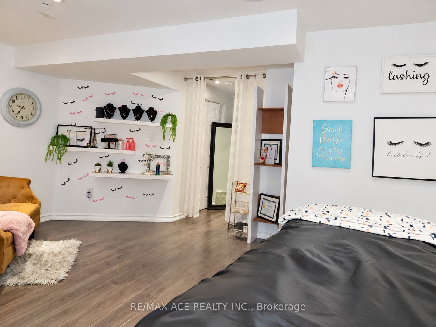 932 Audley Road N Property Photo 16