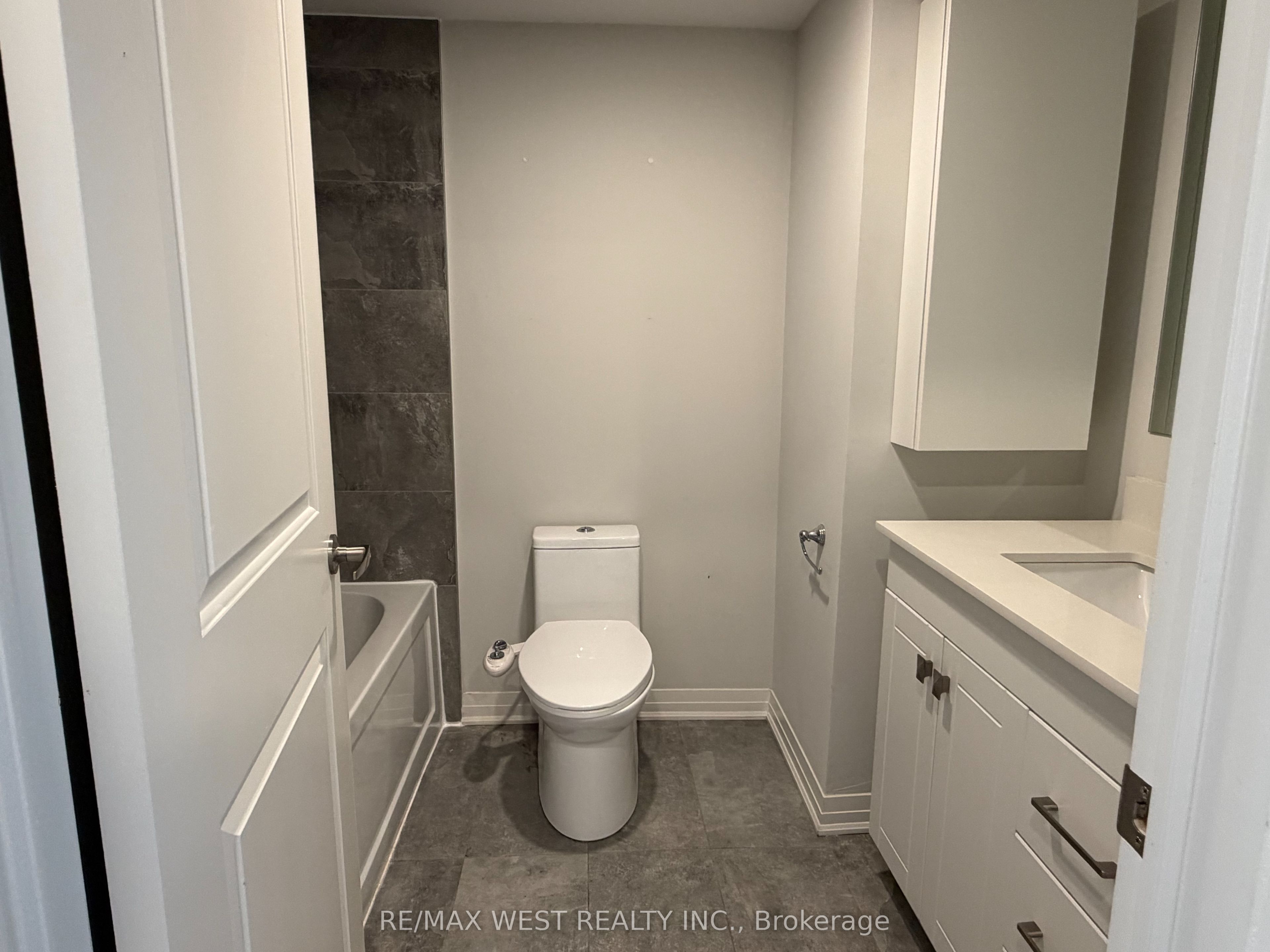 1706 Pleasure Valley Path Property Photo 14