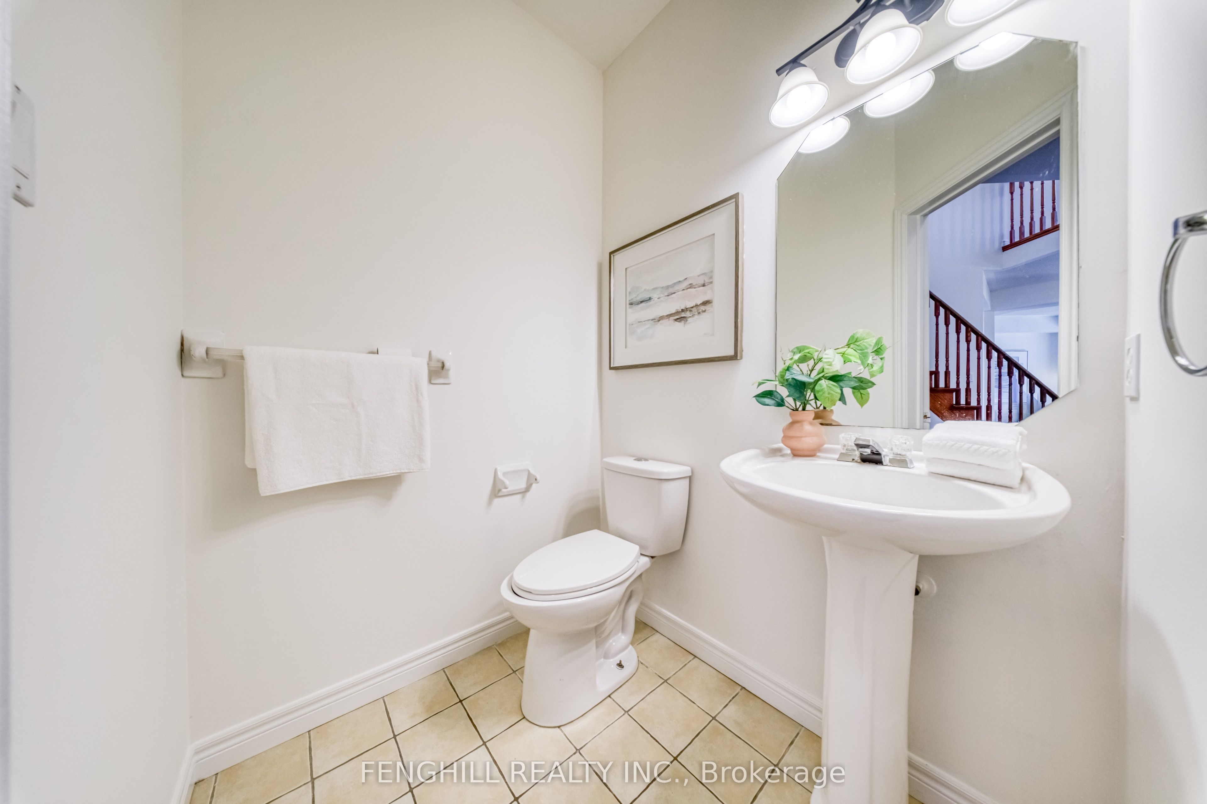 842 Greenleaf Circle Property Photo 22