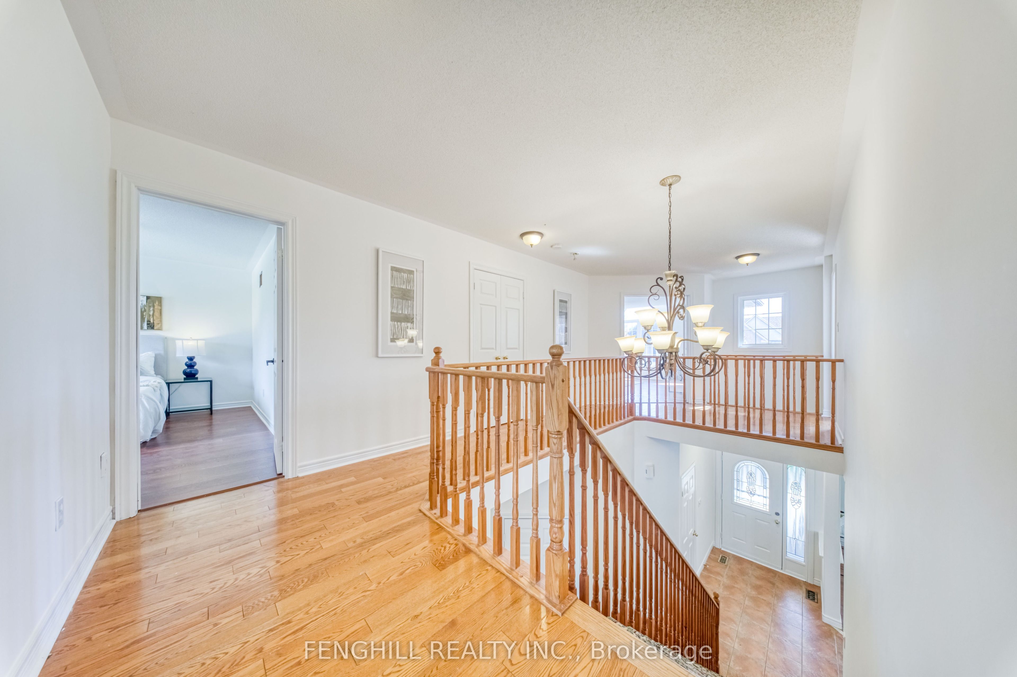 842 Greenleaf Circle Property Photo 24
