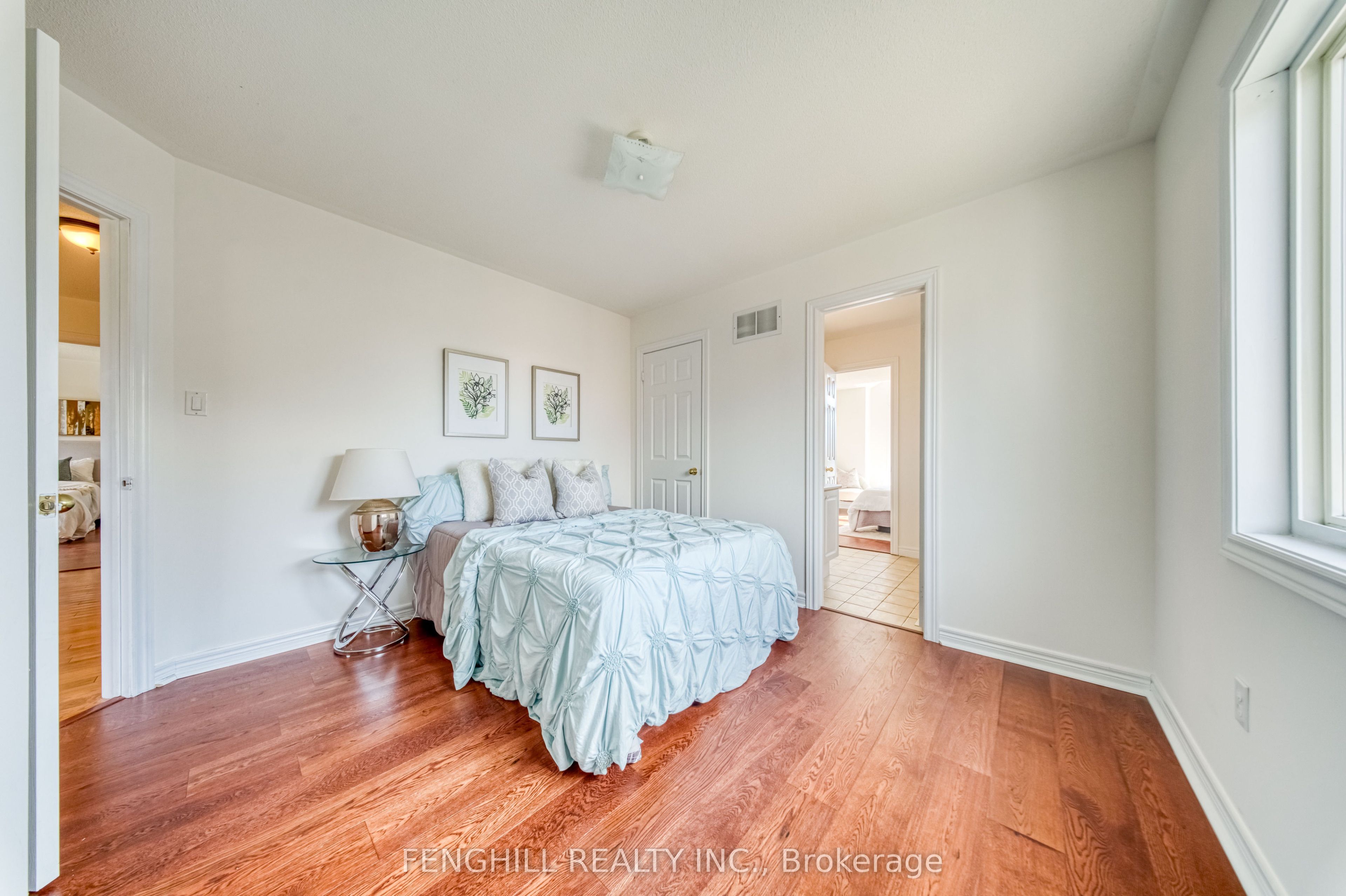 842 Greenleaf Circle Property Photo 37