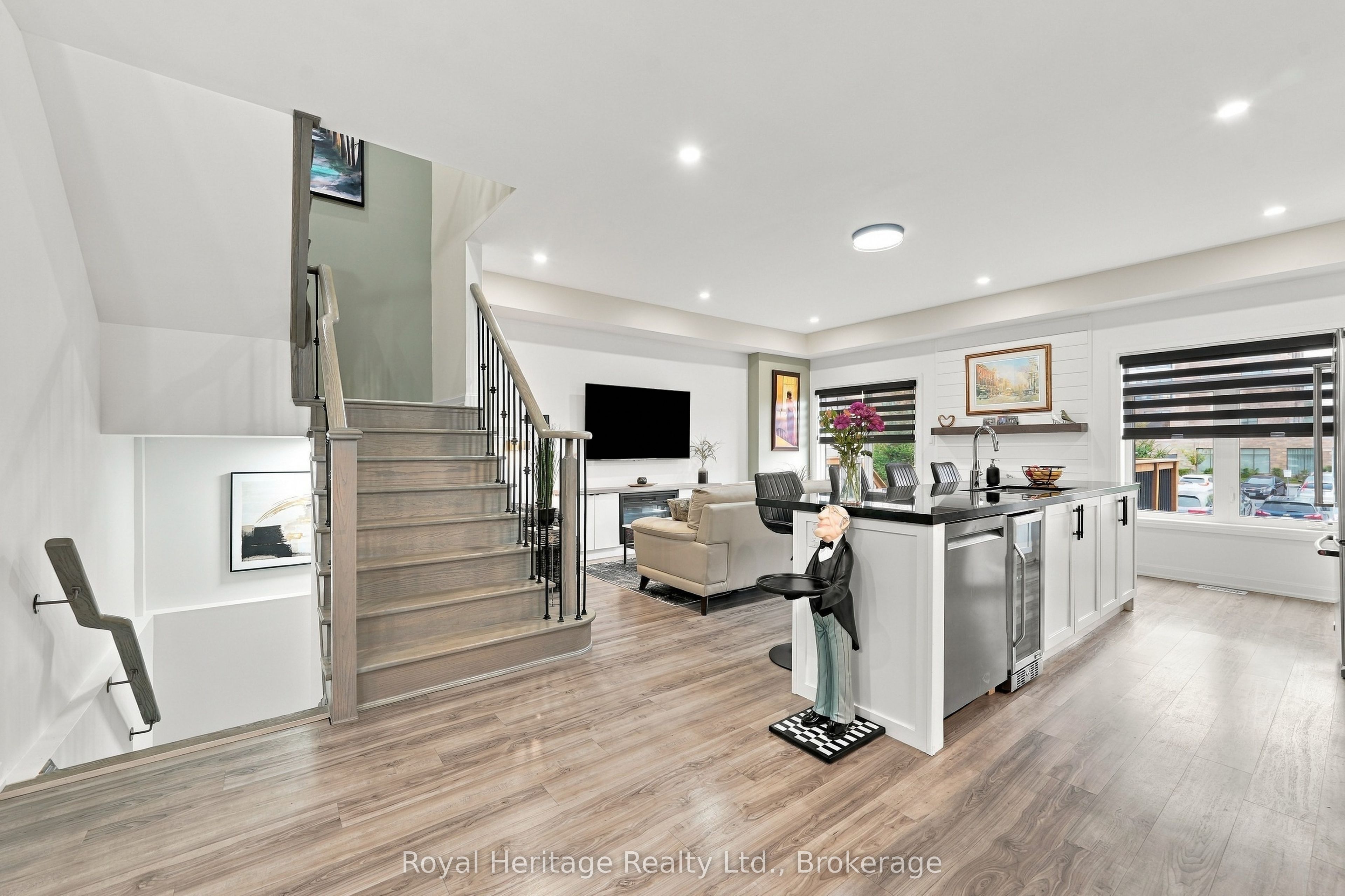 66 Longshore Way Property Photo 18
