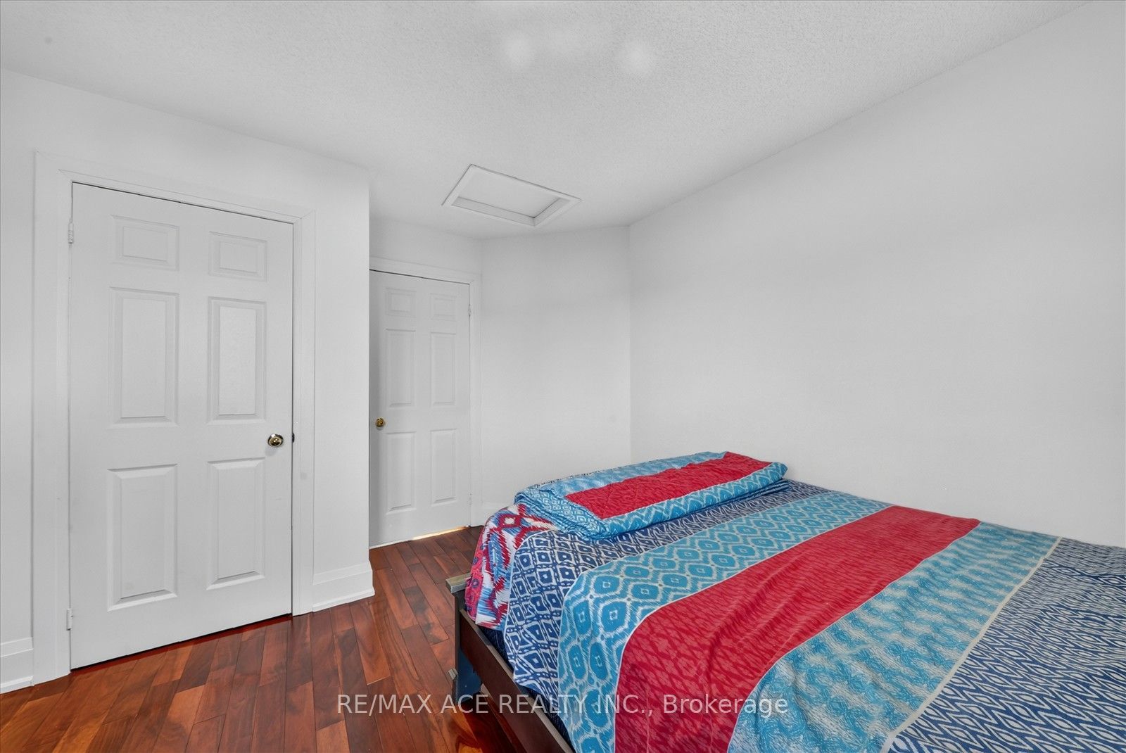 1446 Sandhurst Crescent Property Photo 29