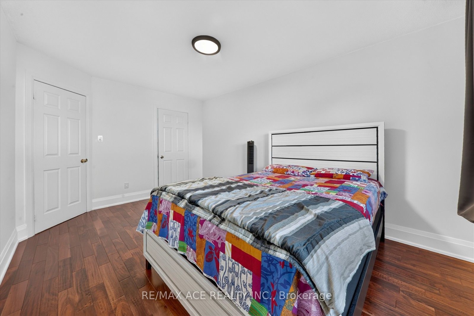 1446 Sandhurst Crescent Property Photo 32