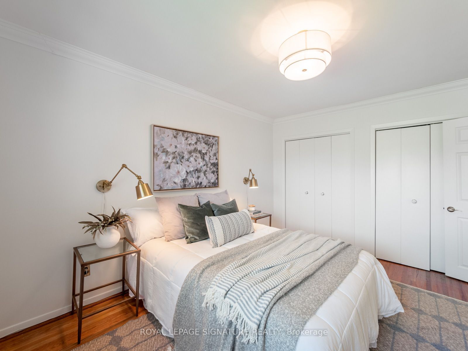 46 Manorglen Crescent Property Photo 17