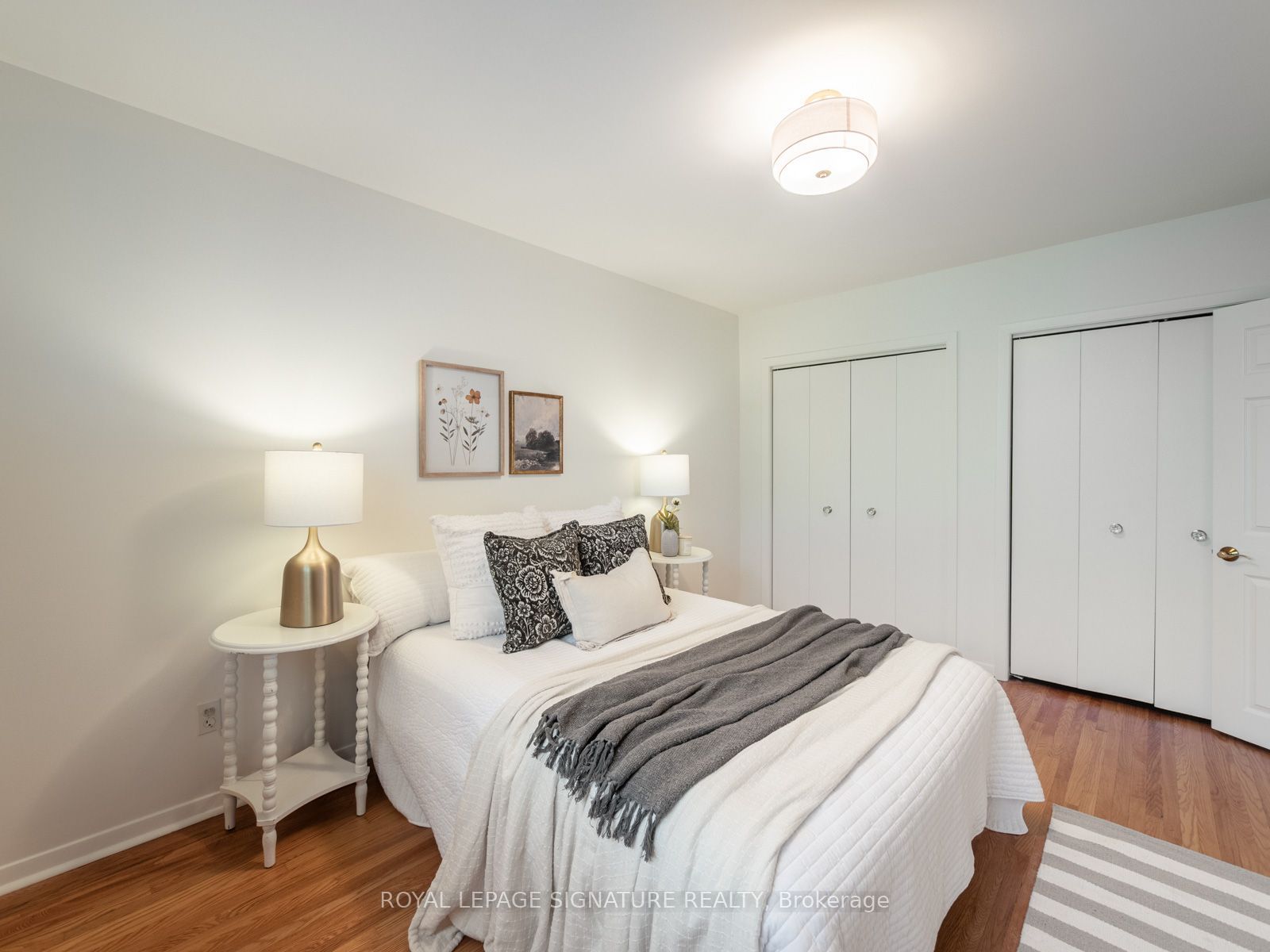46 Manorglen Crescent Property Photo 23