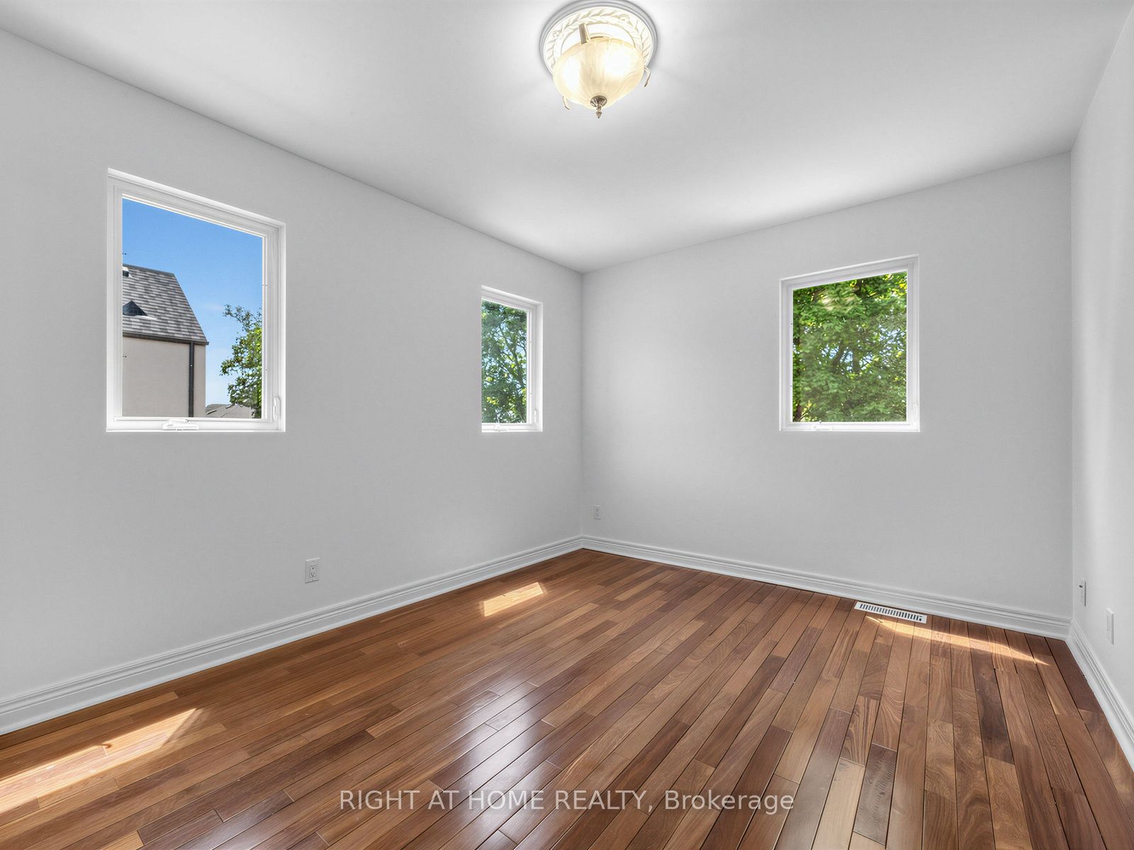 20 Kildonan Drive Property Photo 17