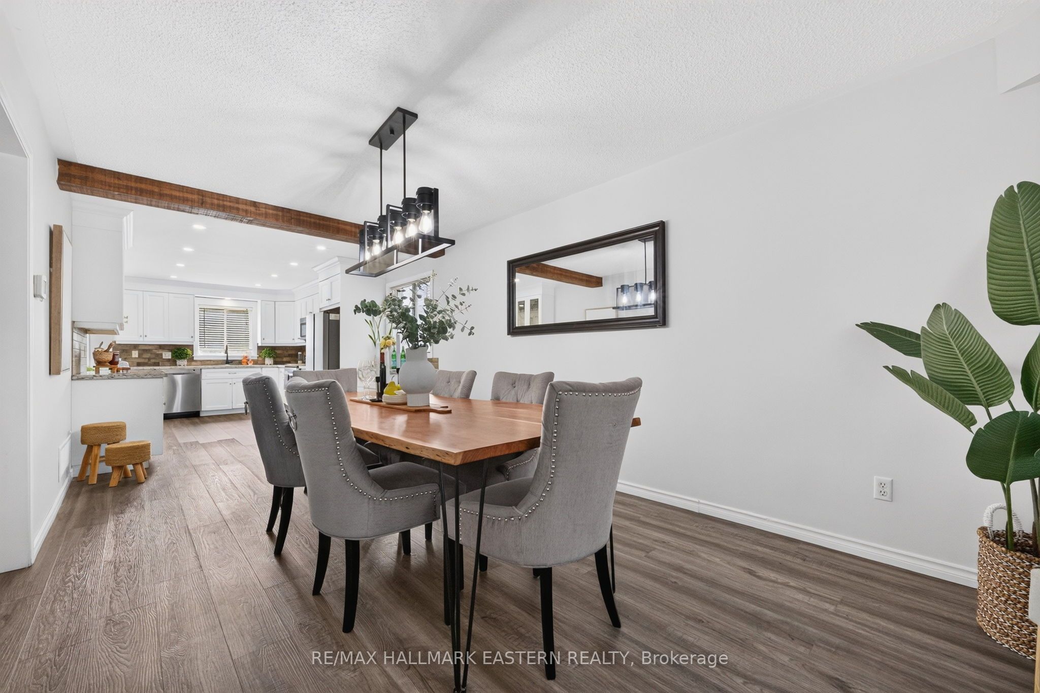 25 Edgerton Drive Property Photo 12