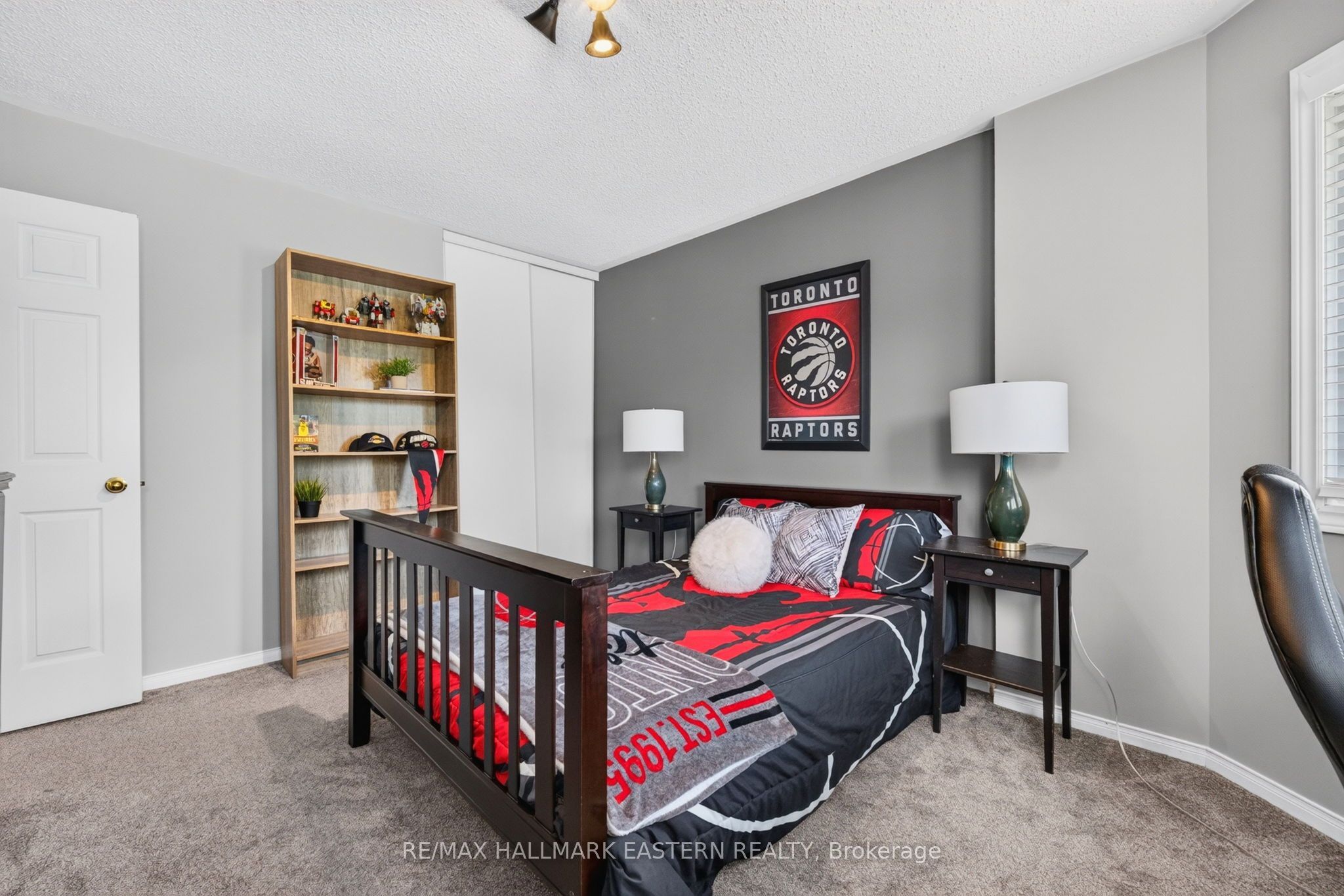 25 Edgerton Drive Property Photo 35