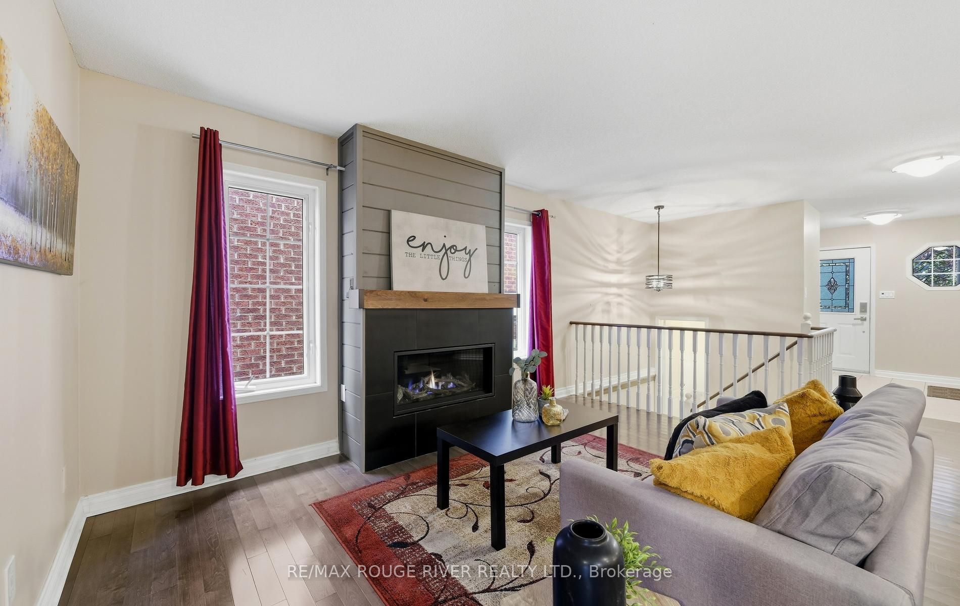 245 Willowbrook Drive Property Photo 8
