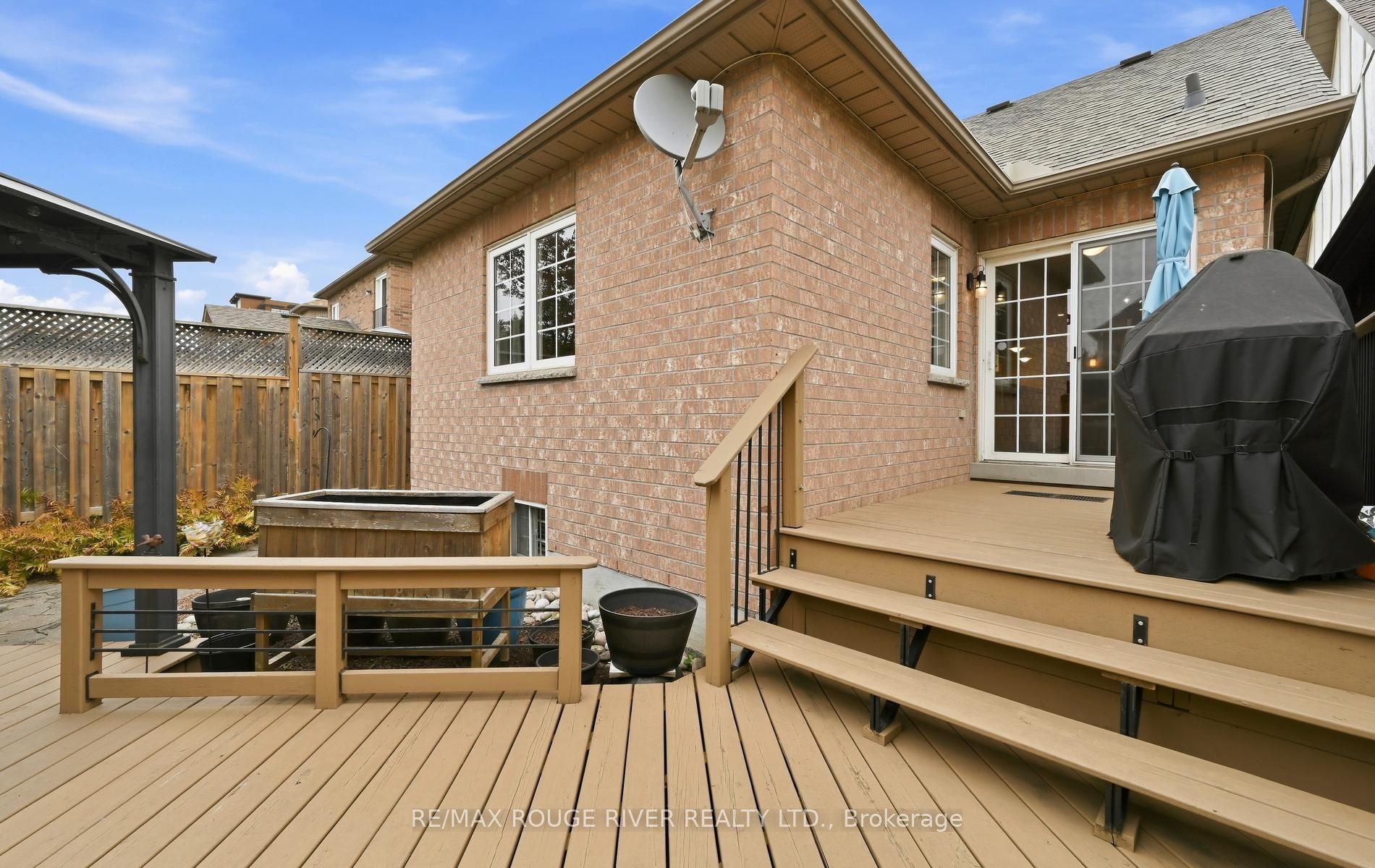 245 Willowbrook Drive Property Photo 32