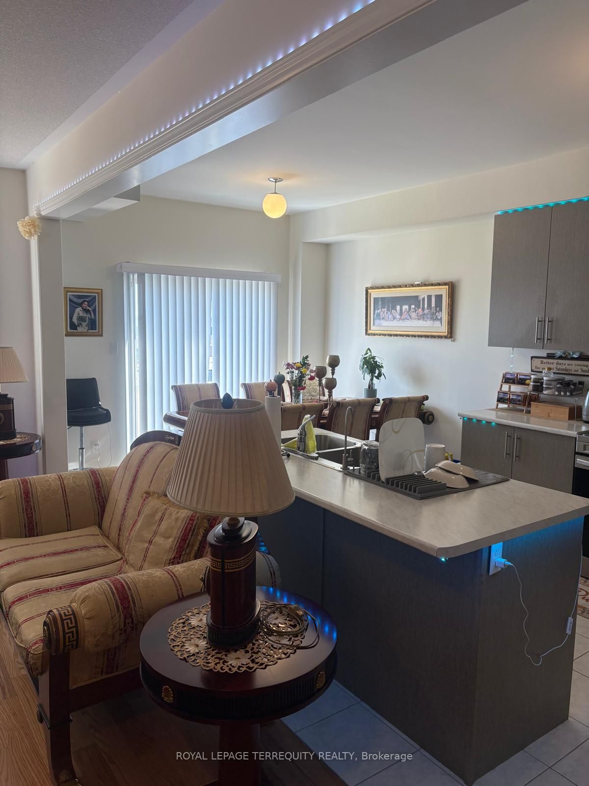 1101 Skyridge Boulevard Property Photo 7
