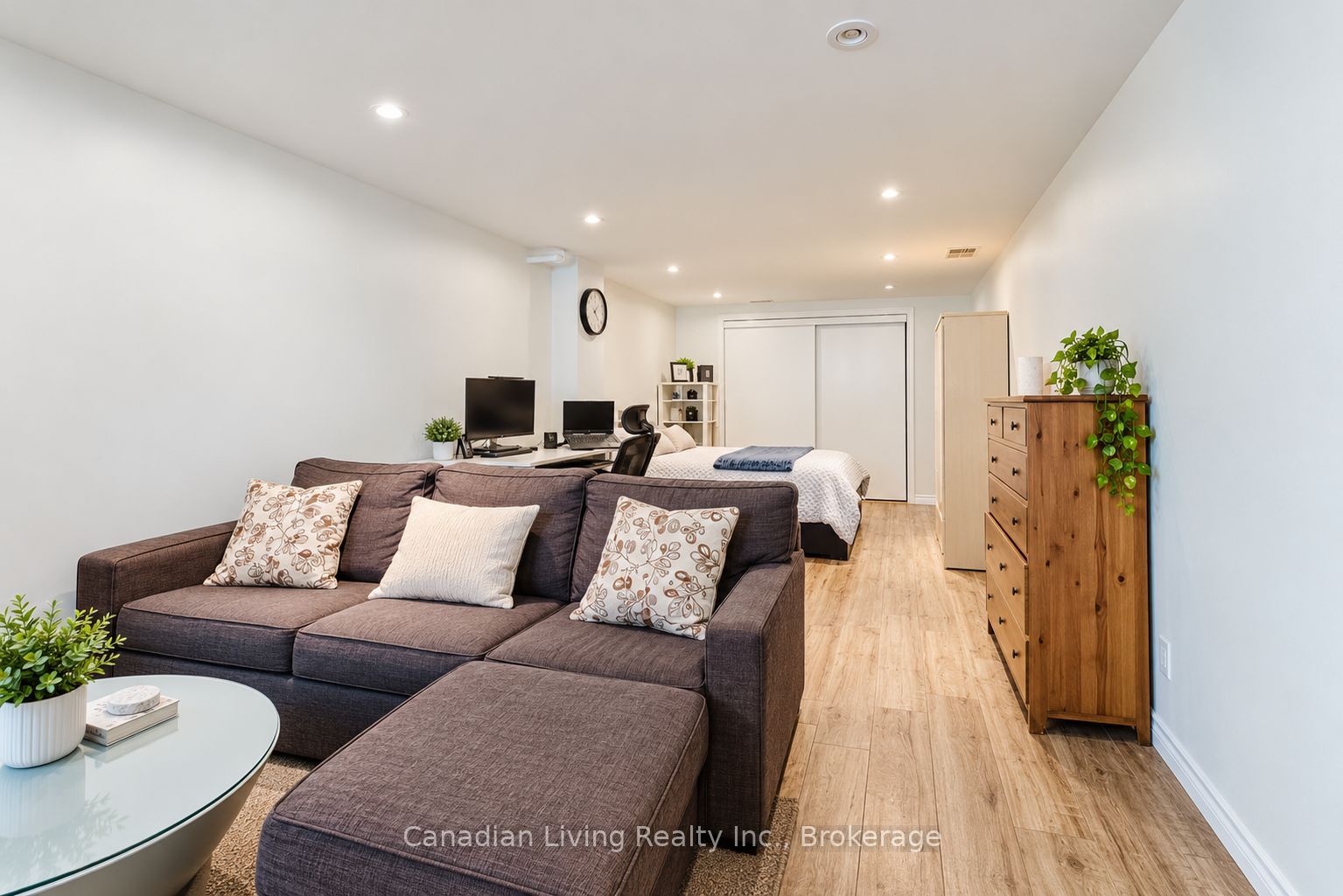 60 Scotney Grove Property Photo 38