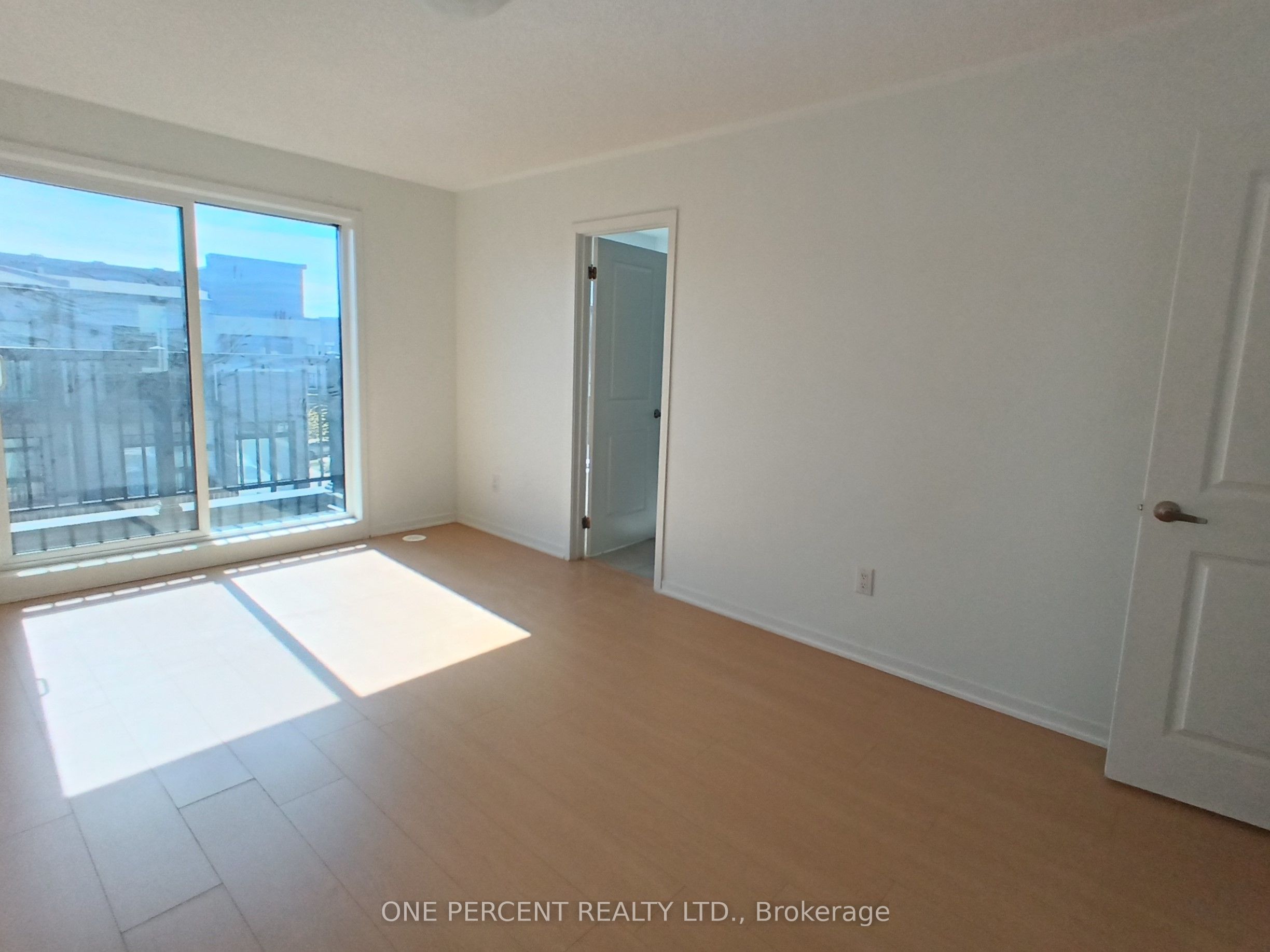 743 Stanstead Path Property Photo 19