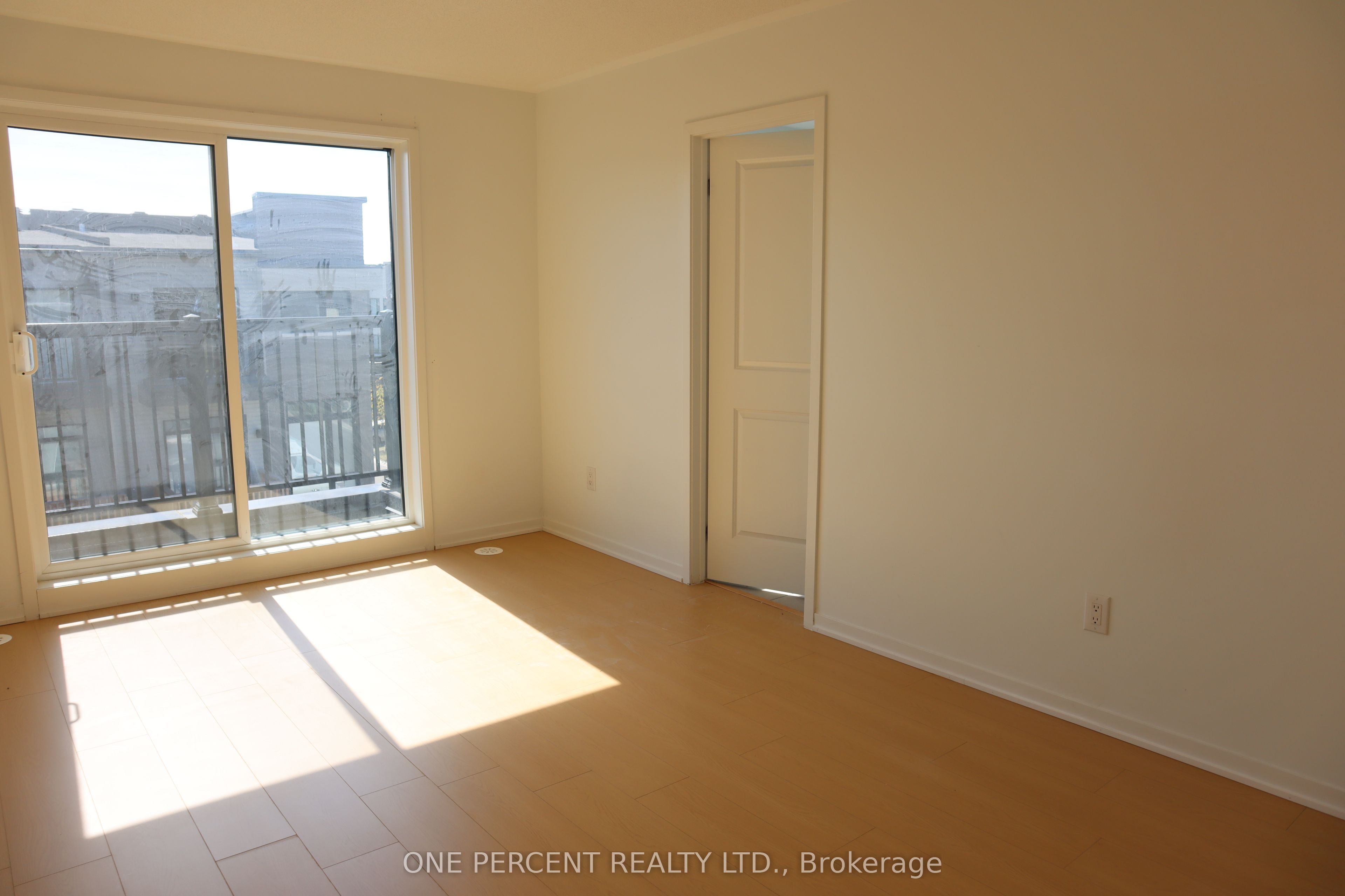 743 Stanstead Path Property Photo 20