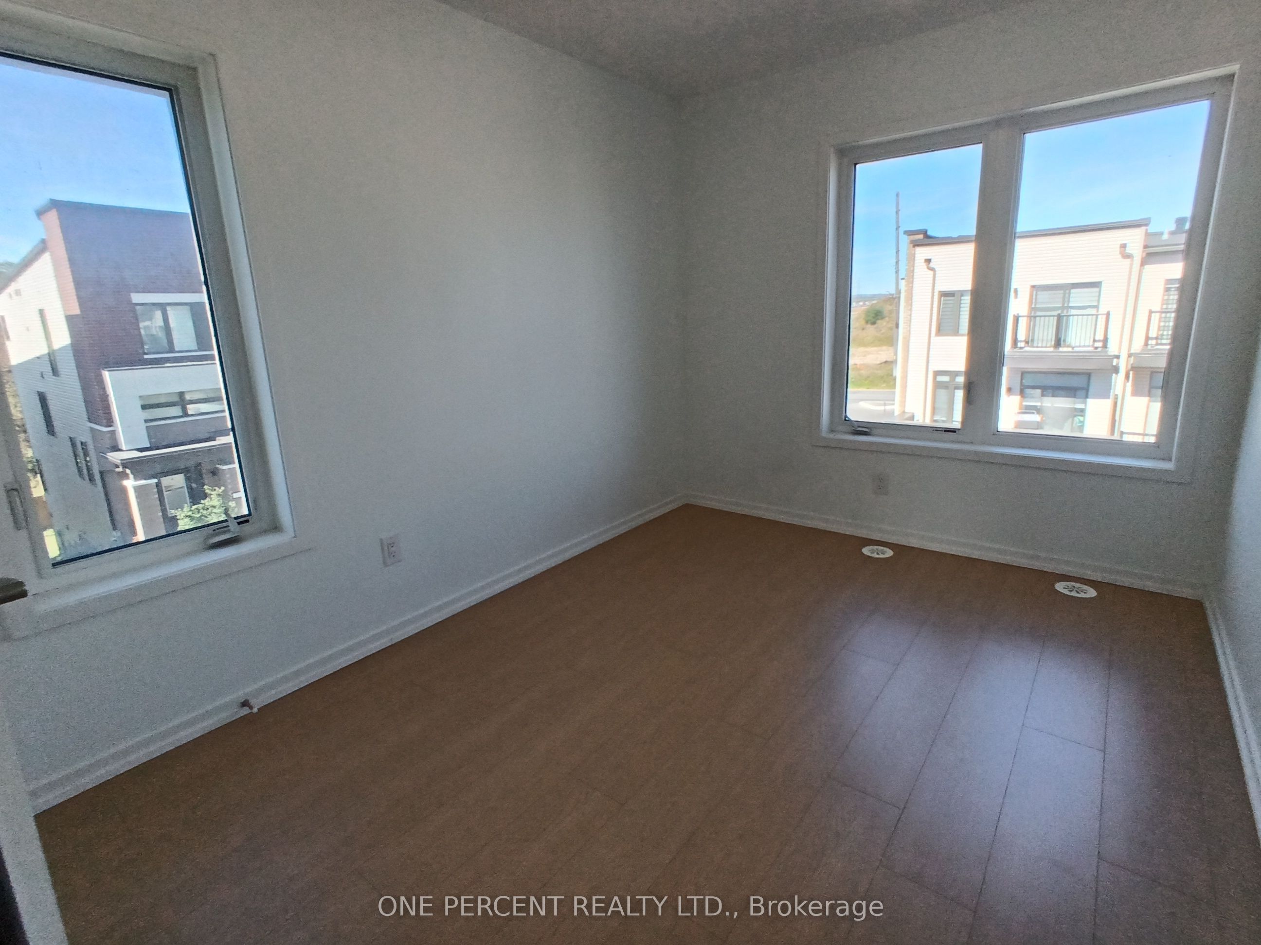 743 Stanstead Path Property Photo 22