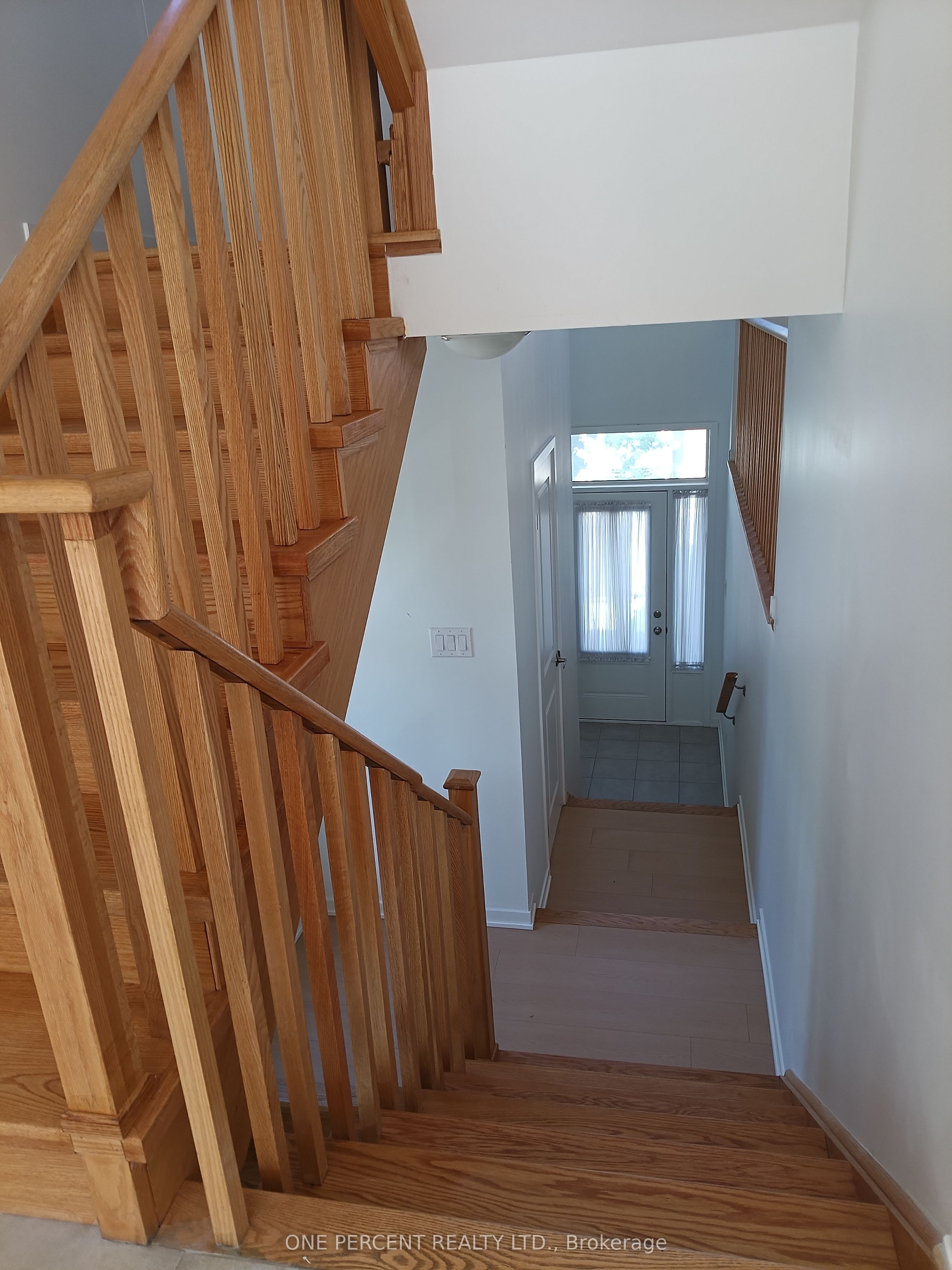 743 Stanstead Path Property Photo 26