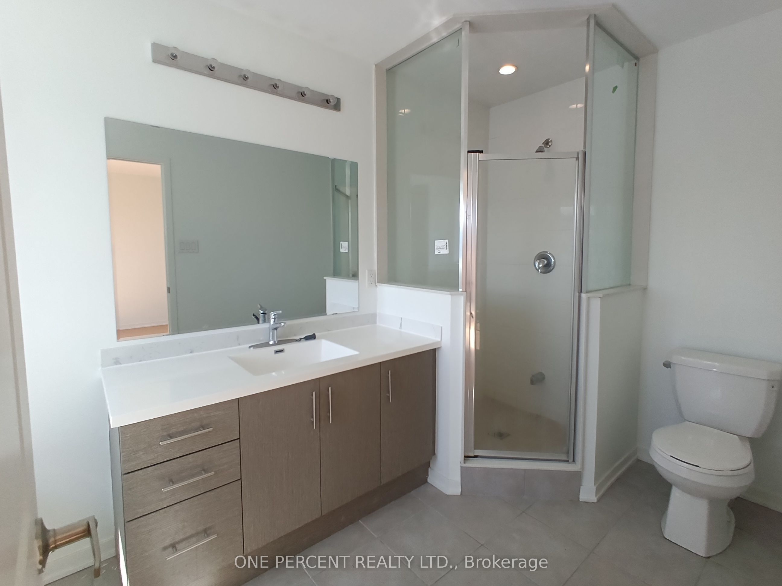 743 Stanstead Path Property Photo 29