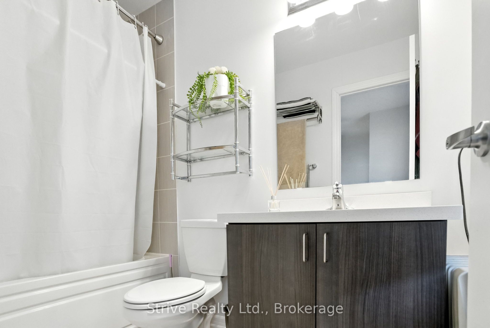 2500 Hill Rise Court 68 Property Photo 35