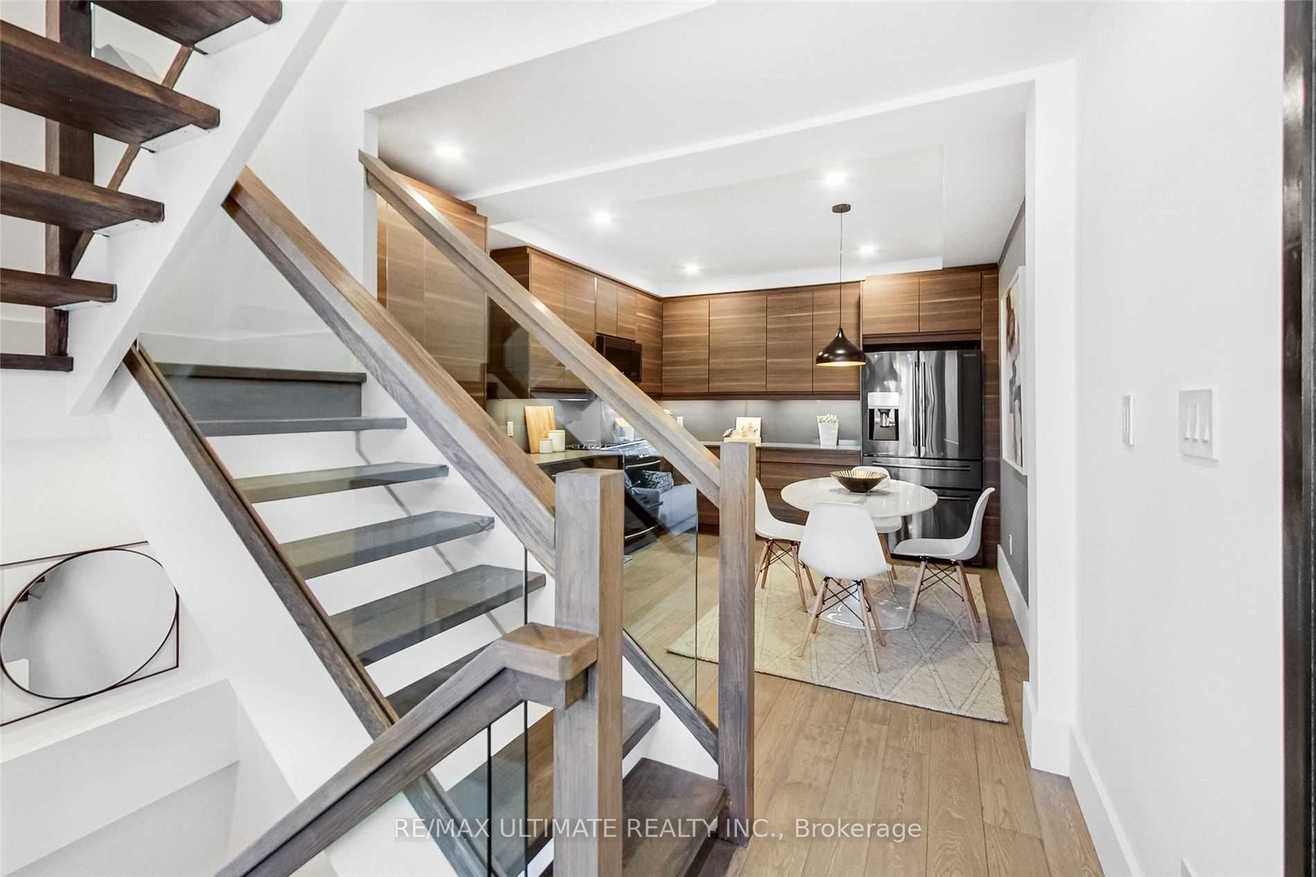 154 Hamilton Street Property Photo 6