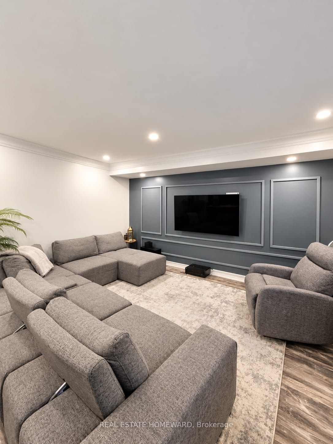28 Goldeye Street Property Photo 9