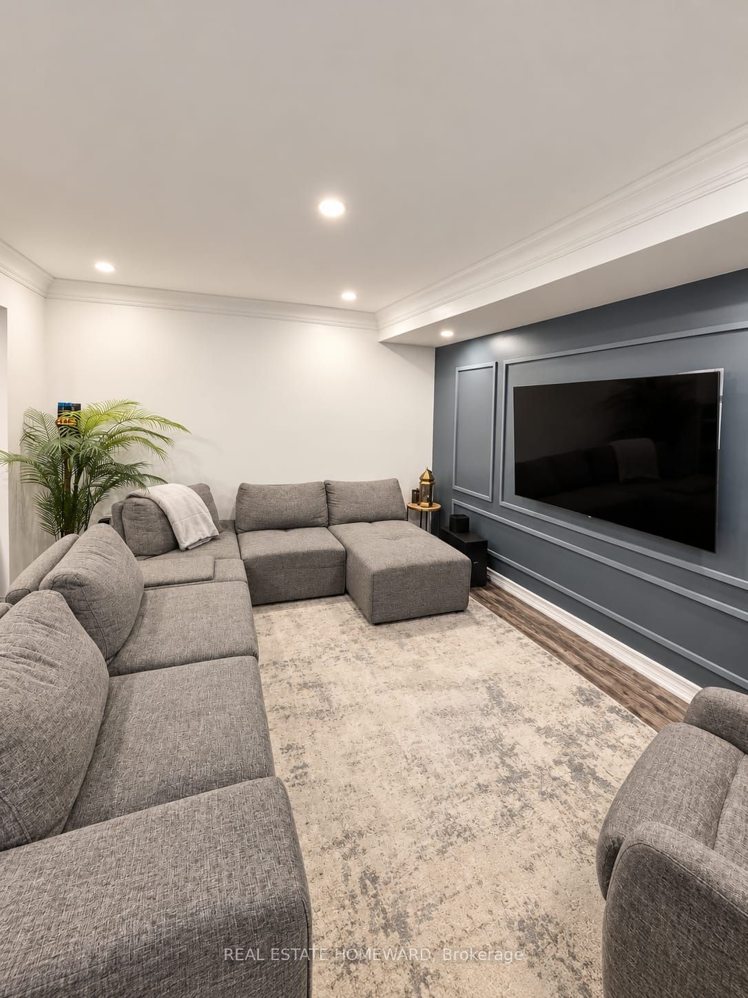 28 Goldeye Street Property Photo 10