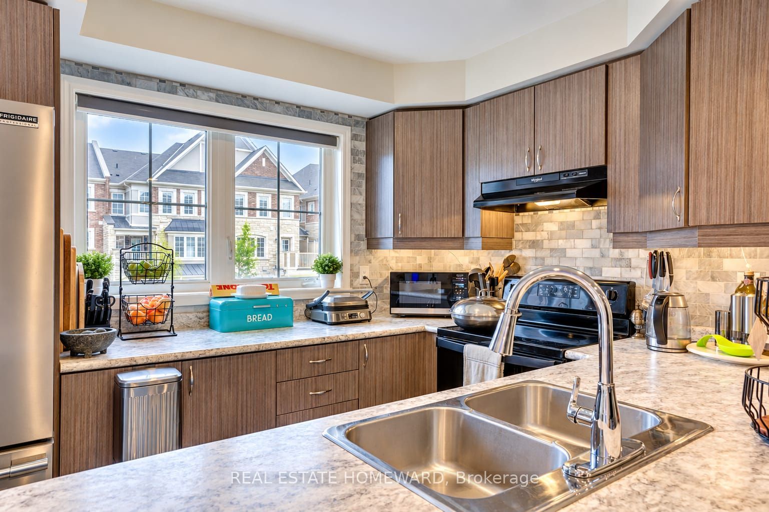 28 Goldeye Street Property Photo 11