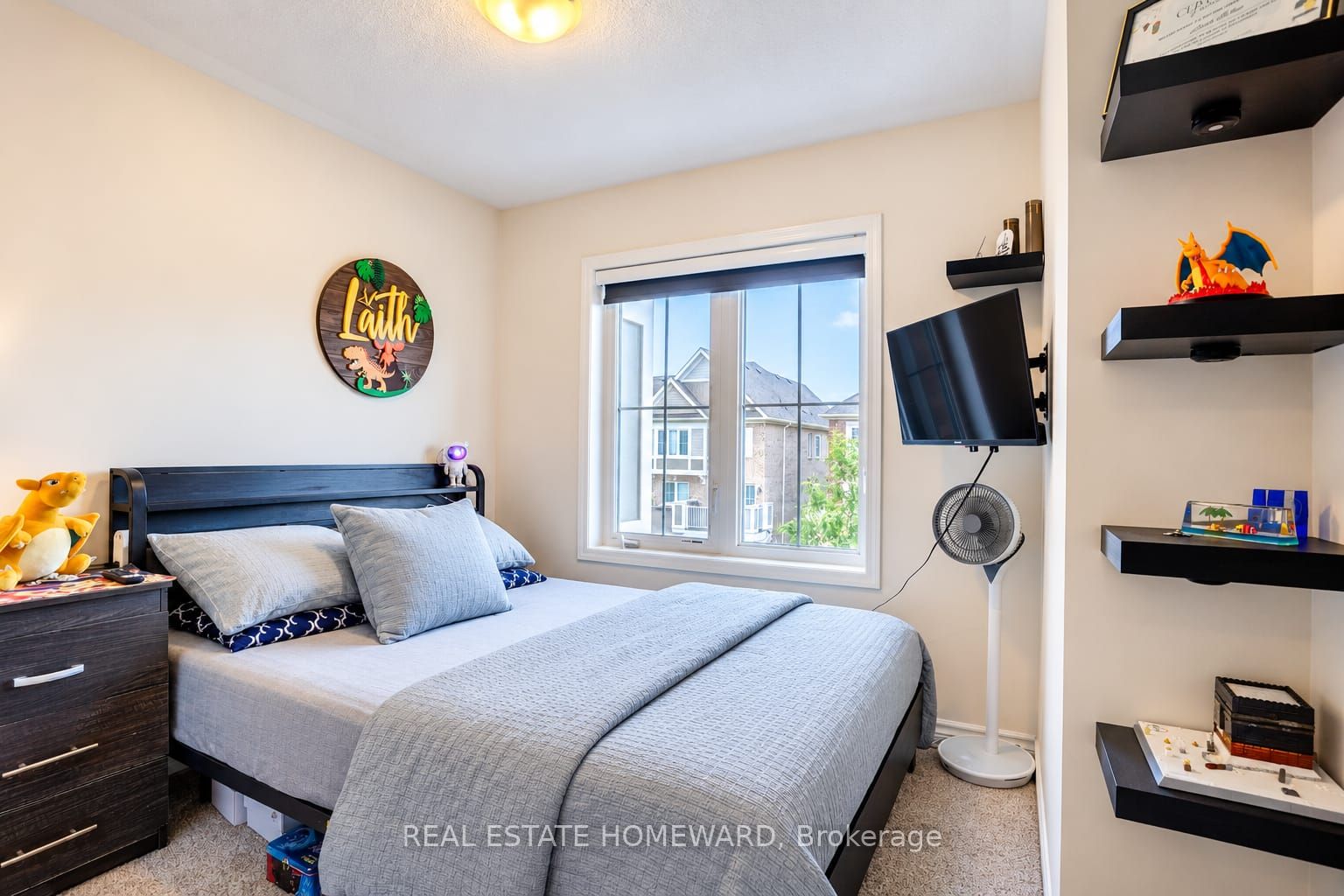 28 Goldeye Street Property Photo 19