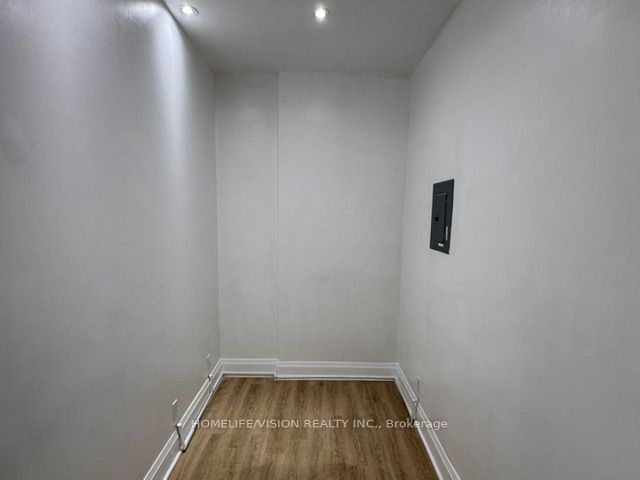 864 Broadview Avenue Unit C Property Photo 9