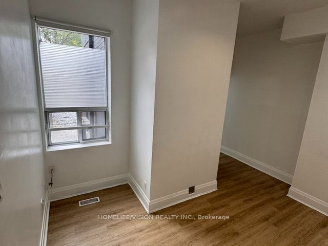 864 Broadview Avenue Unit C Property Photo 13