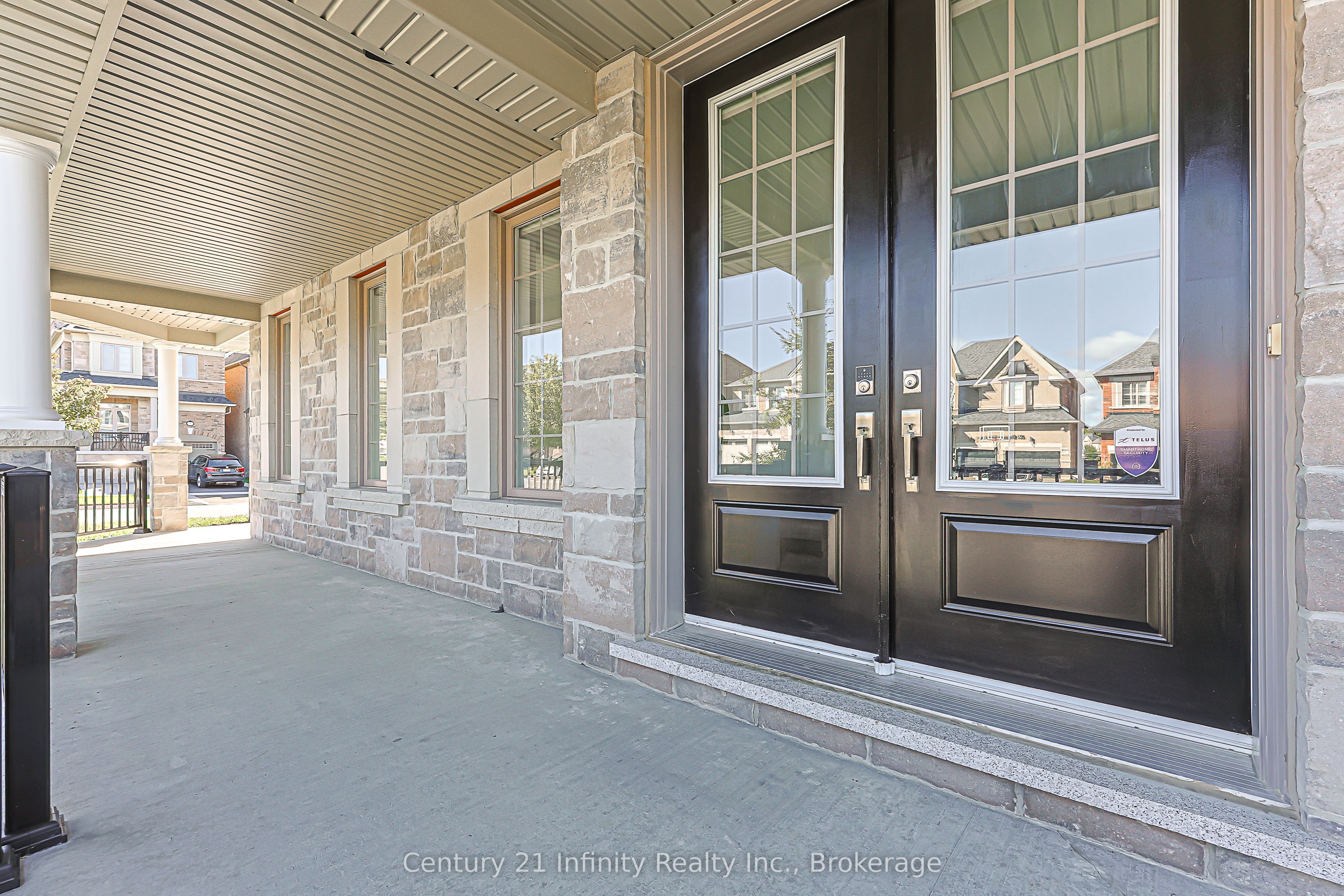 2 Gillivary Drive Property Photo 5