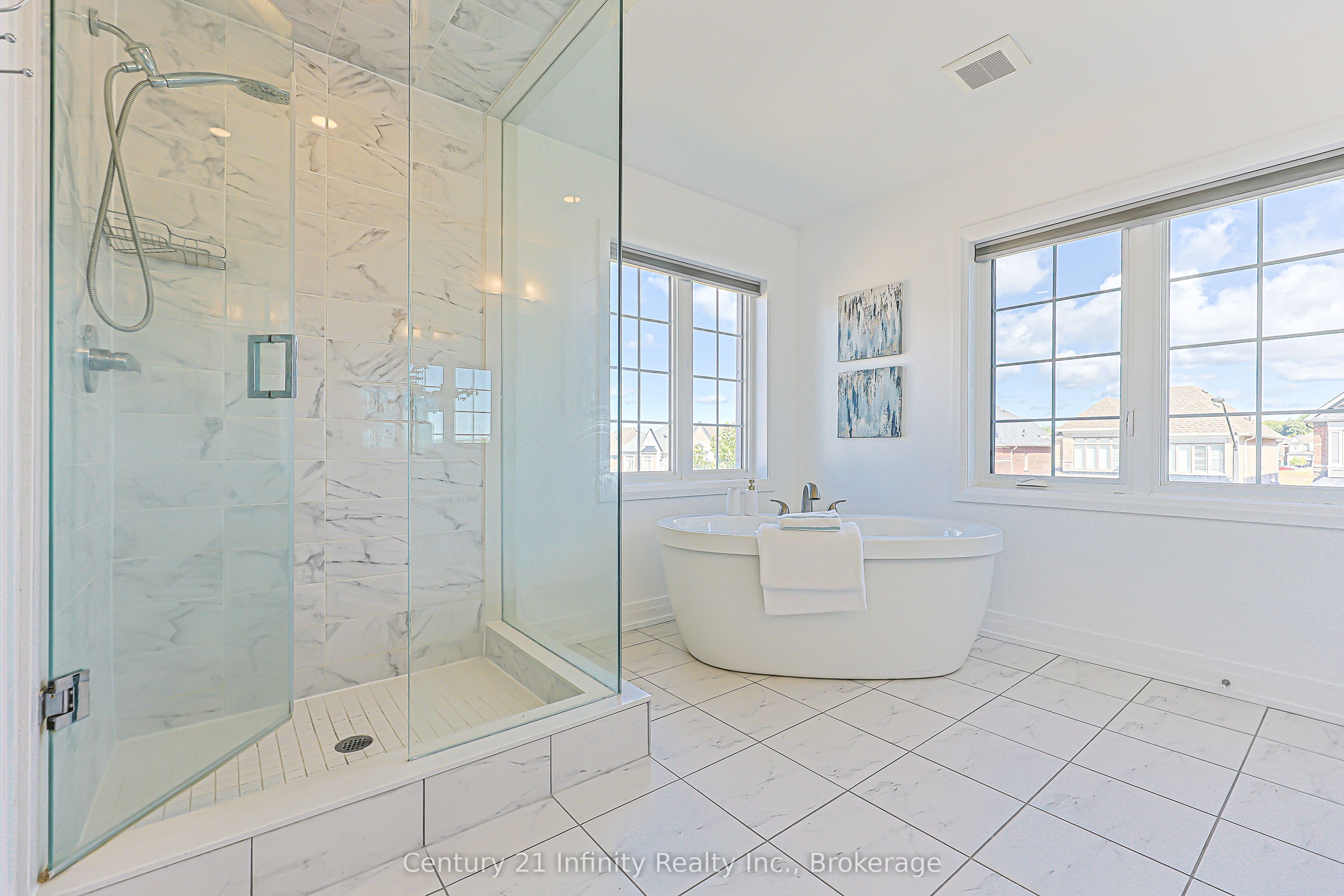 2 Gillivary Drive Property Photo 28