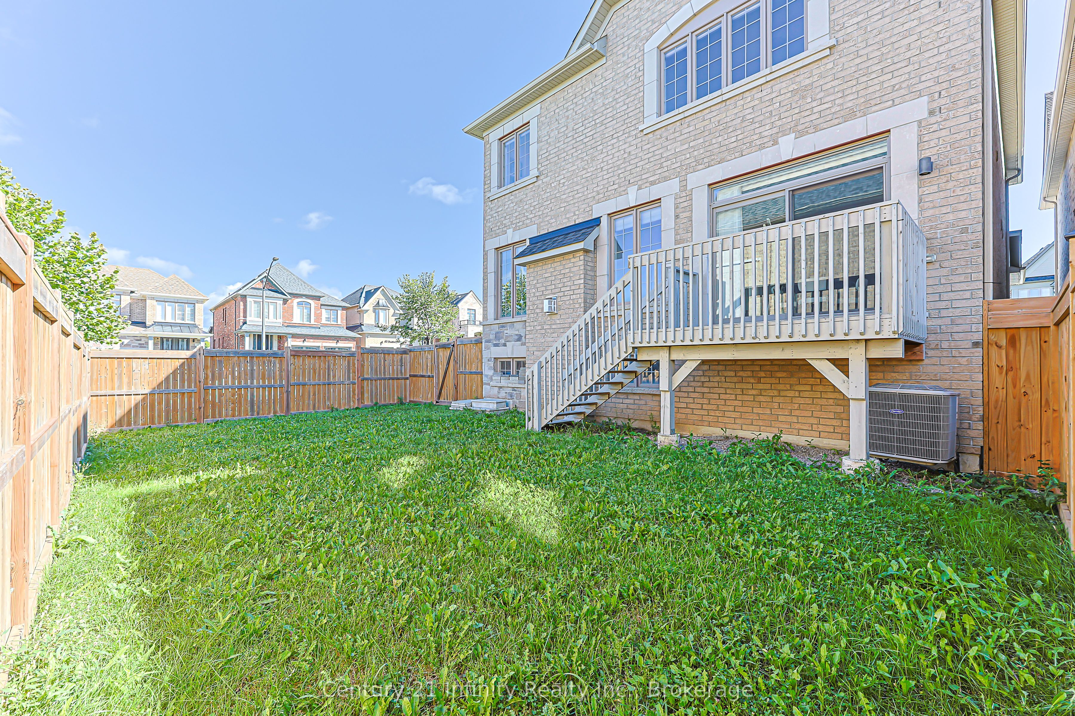 2 Gillivary Drive Property Photo 42
